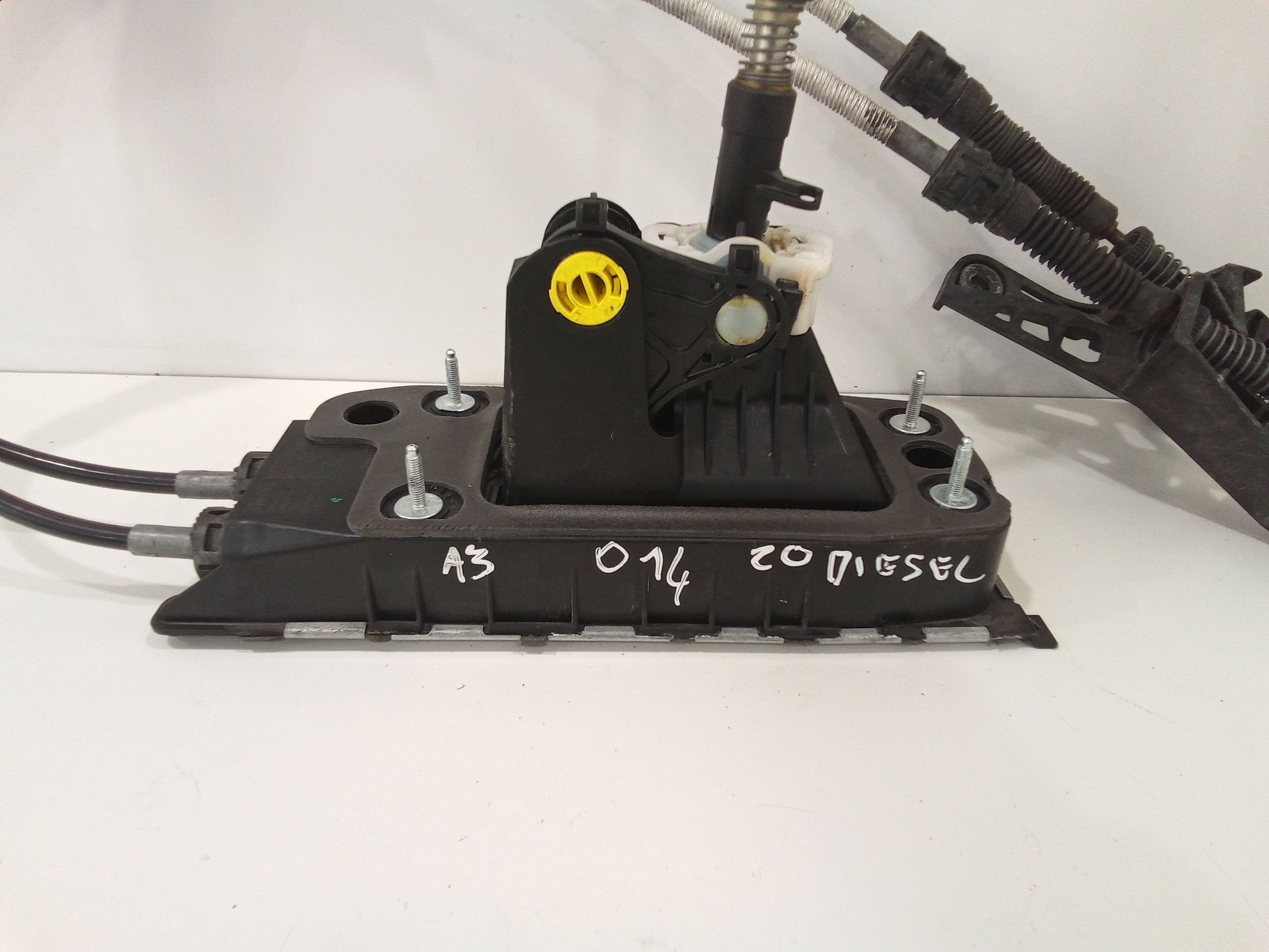 Leva Cambio per Audi A3 Serie (8v1) (12>18) (2012 - 2018)