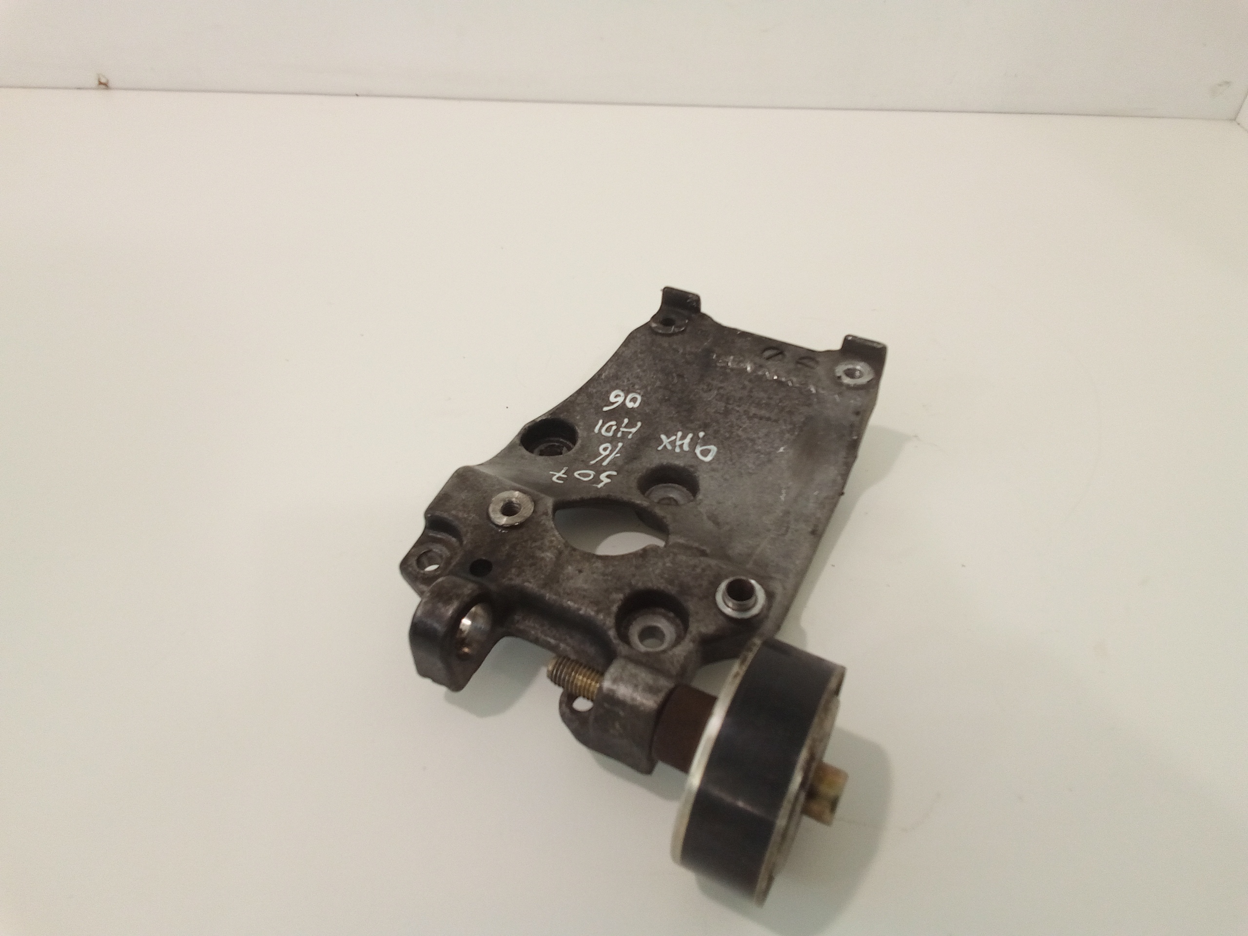 Supporto tendicinghia per Peugeot 307 Berlina (2001 - 2005)