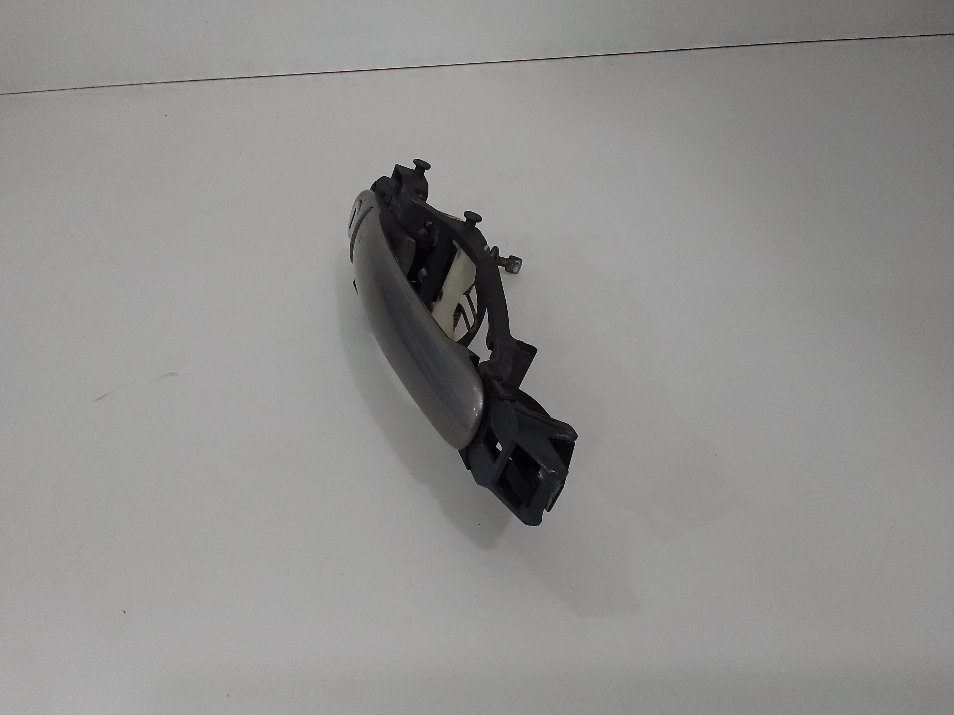 Maniglia esterna Anteriore Sinistra per Skoda Fabia Berlina 1 Serie (1999 - 2007)