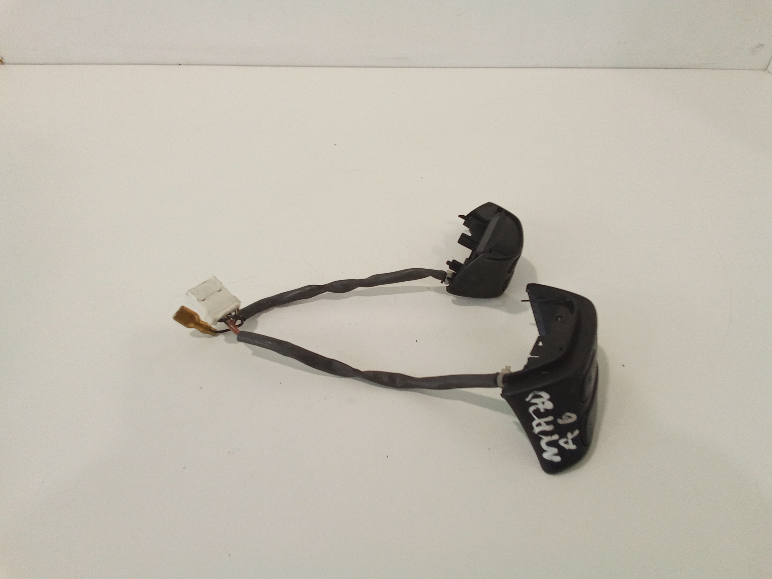 Comandi al volante multifunzione per Mazda 6 Berlina (2002 - 2008)