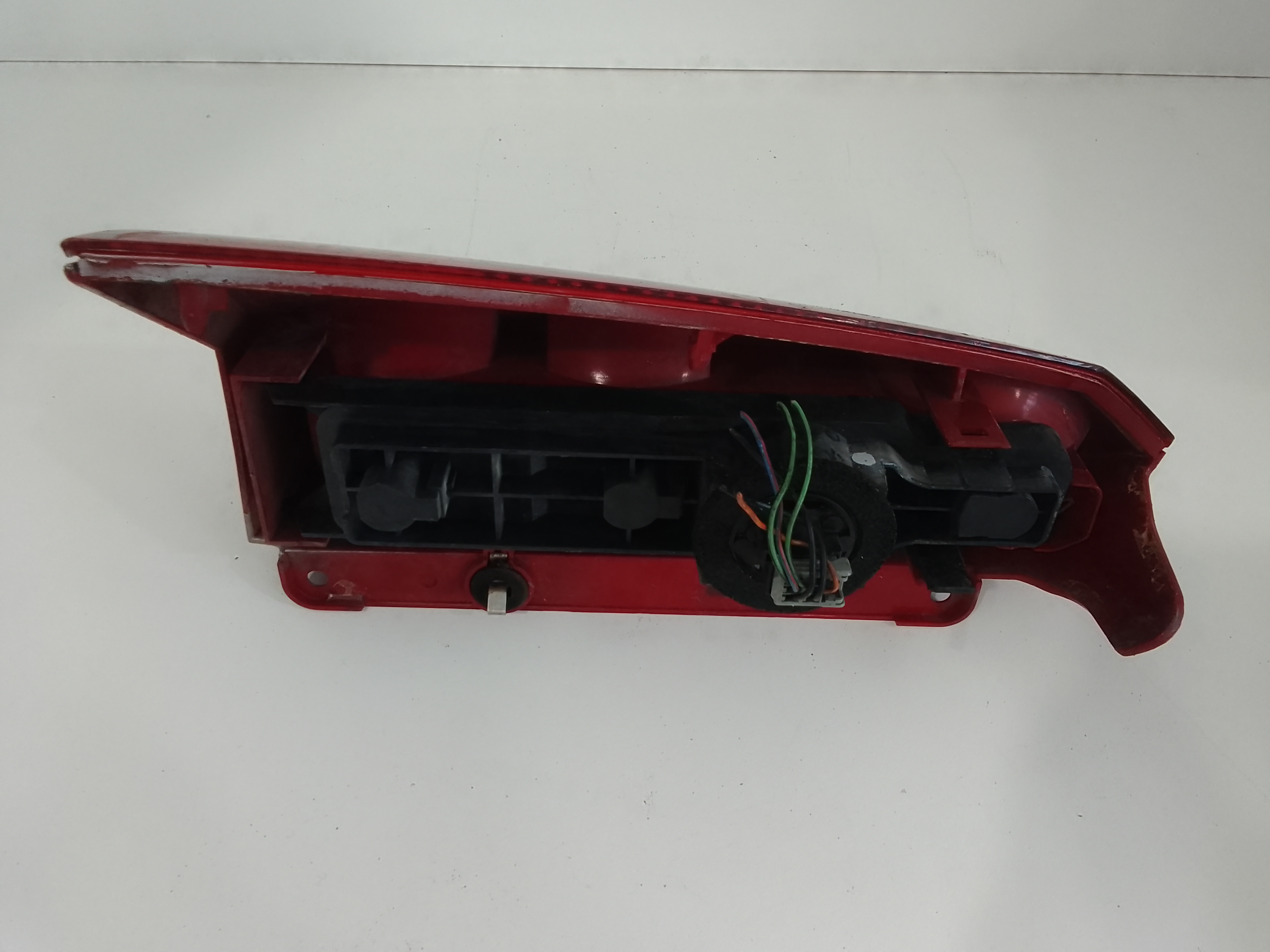 Stop fanale posteriore Destro Passeggero per Ford Focus S. Wagon 2 Serie (2001 - 2004)