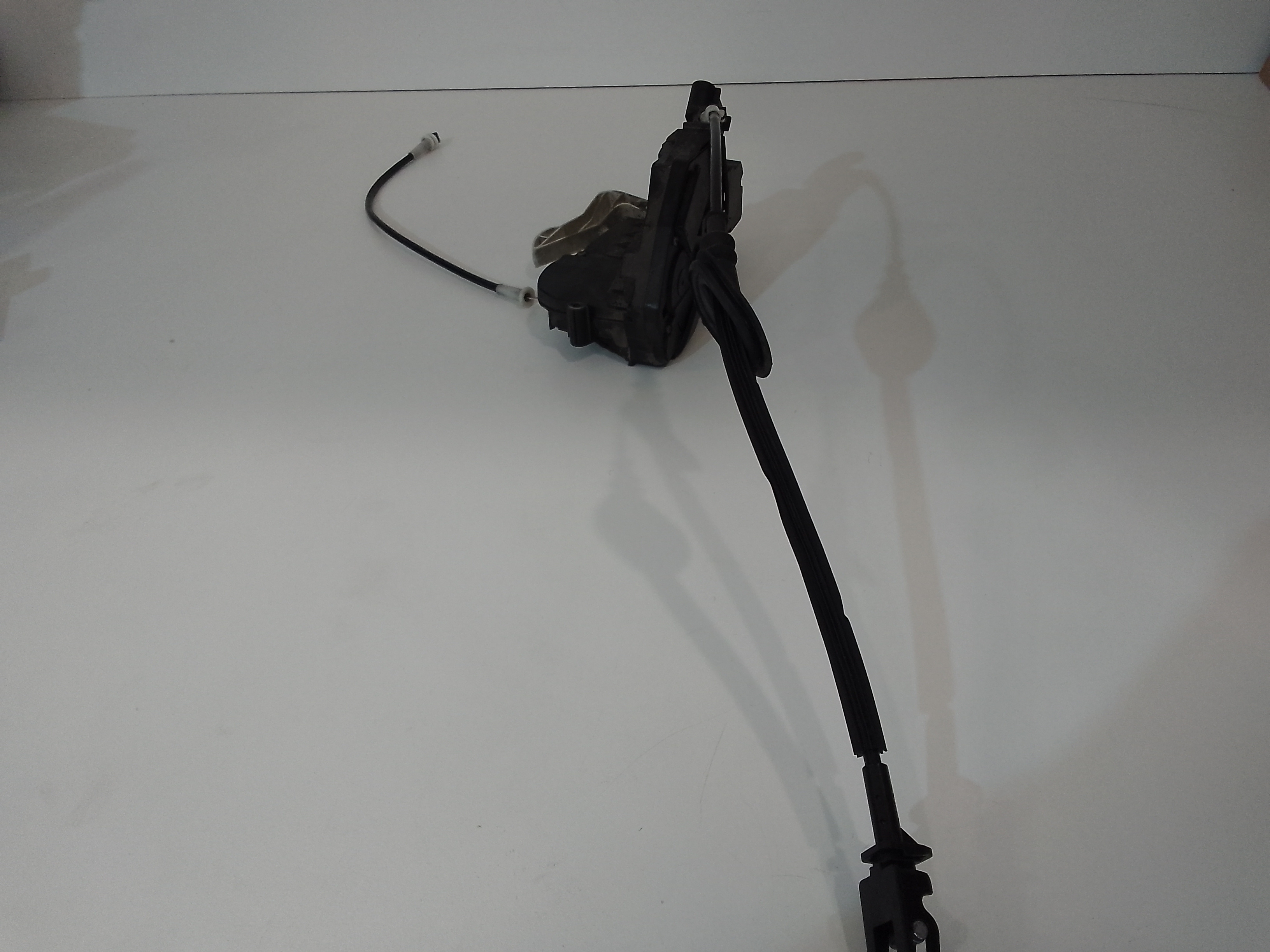 Serratura Anteriore Sinistra per Ford Fiesta 6 Serie (2008 - 2017)