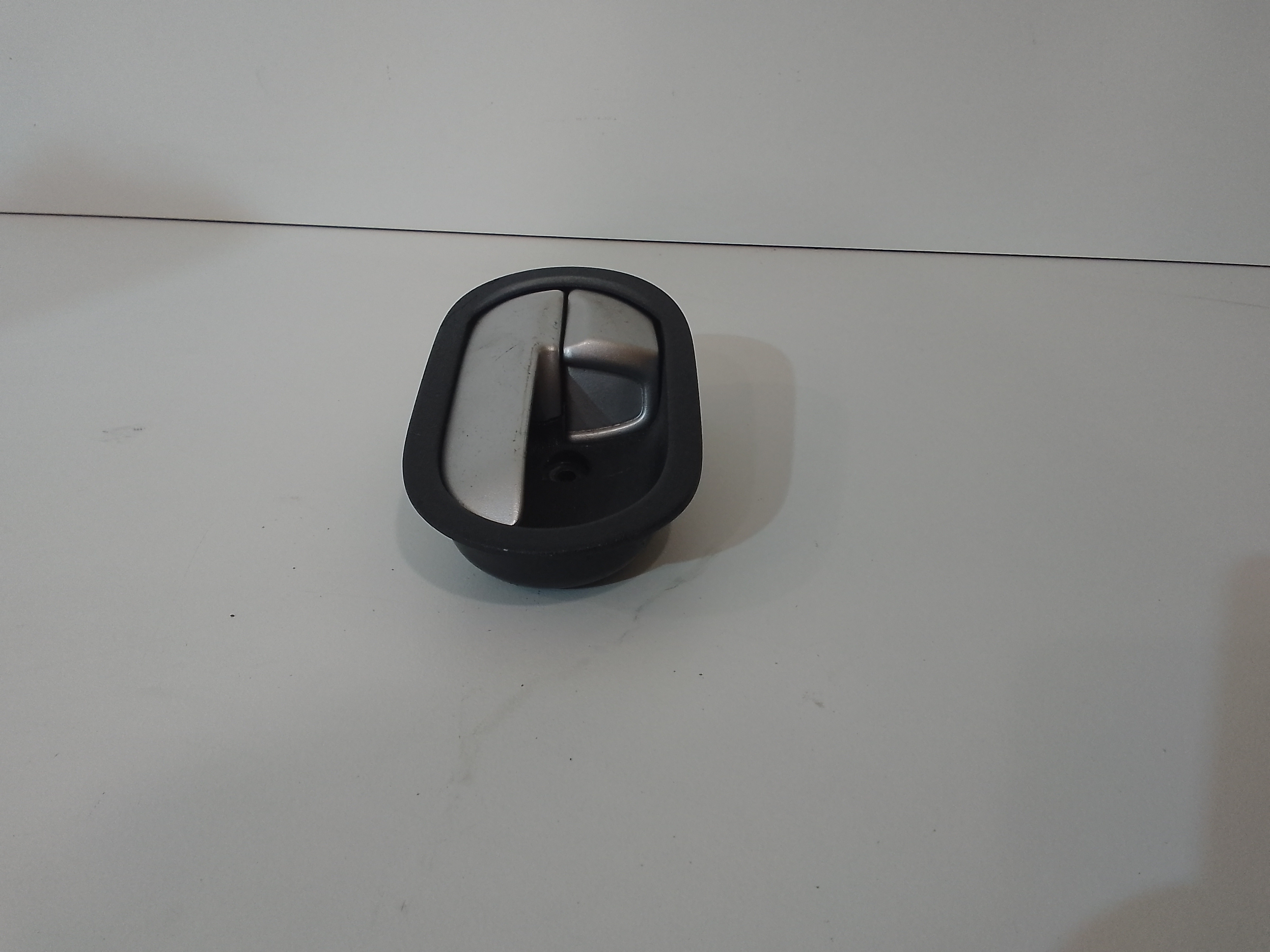 Maniglia interna Anteriore Destra per Mitsubishi Colt Serie 3p (z30)  (04>12) (2004 - 2012)