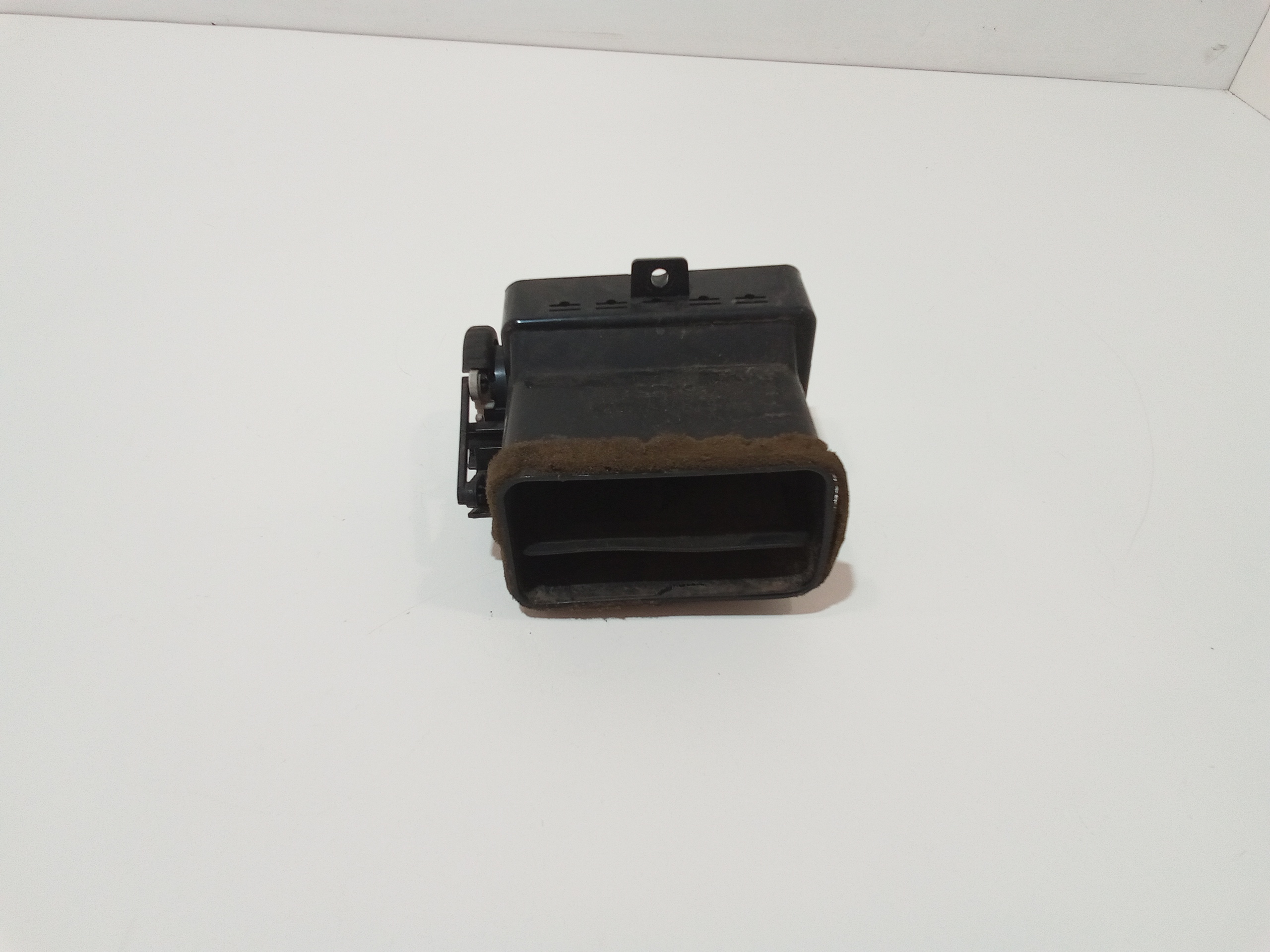 Bocchetta aria cruscotto lato passeggero per Nissan Almera 3 Serie (2003 - 2006)