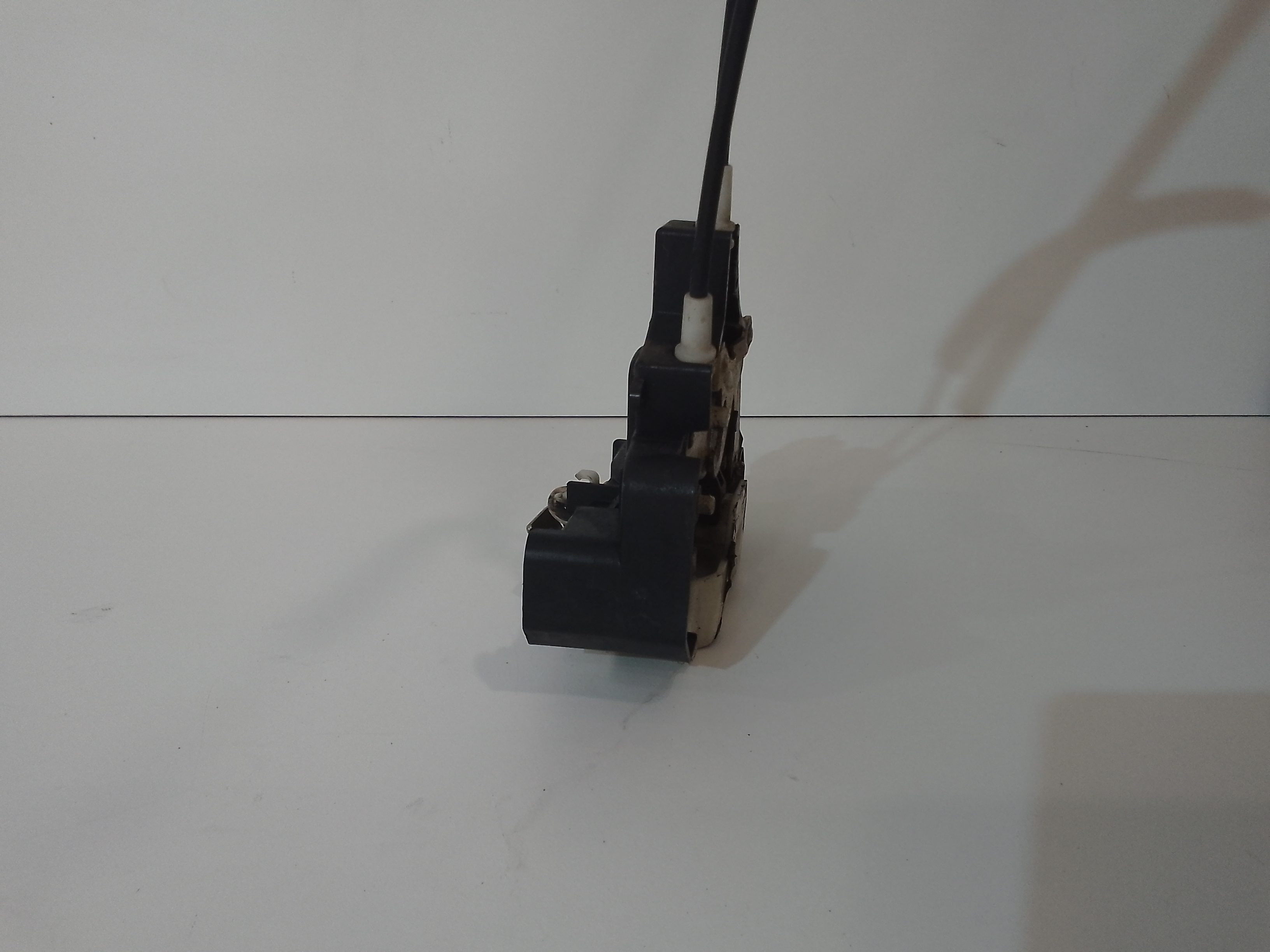 Serratura Anteriore Sinistra per Mitsubishi Colt Serie 3p (z30)  (04>12) (2004 - 2012)