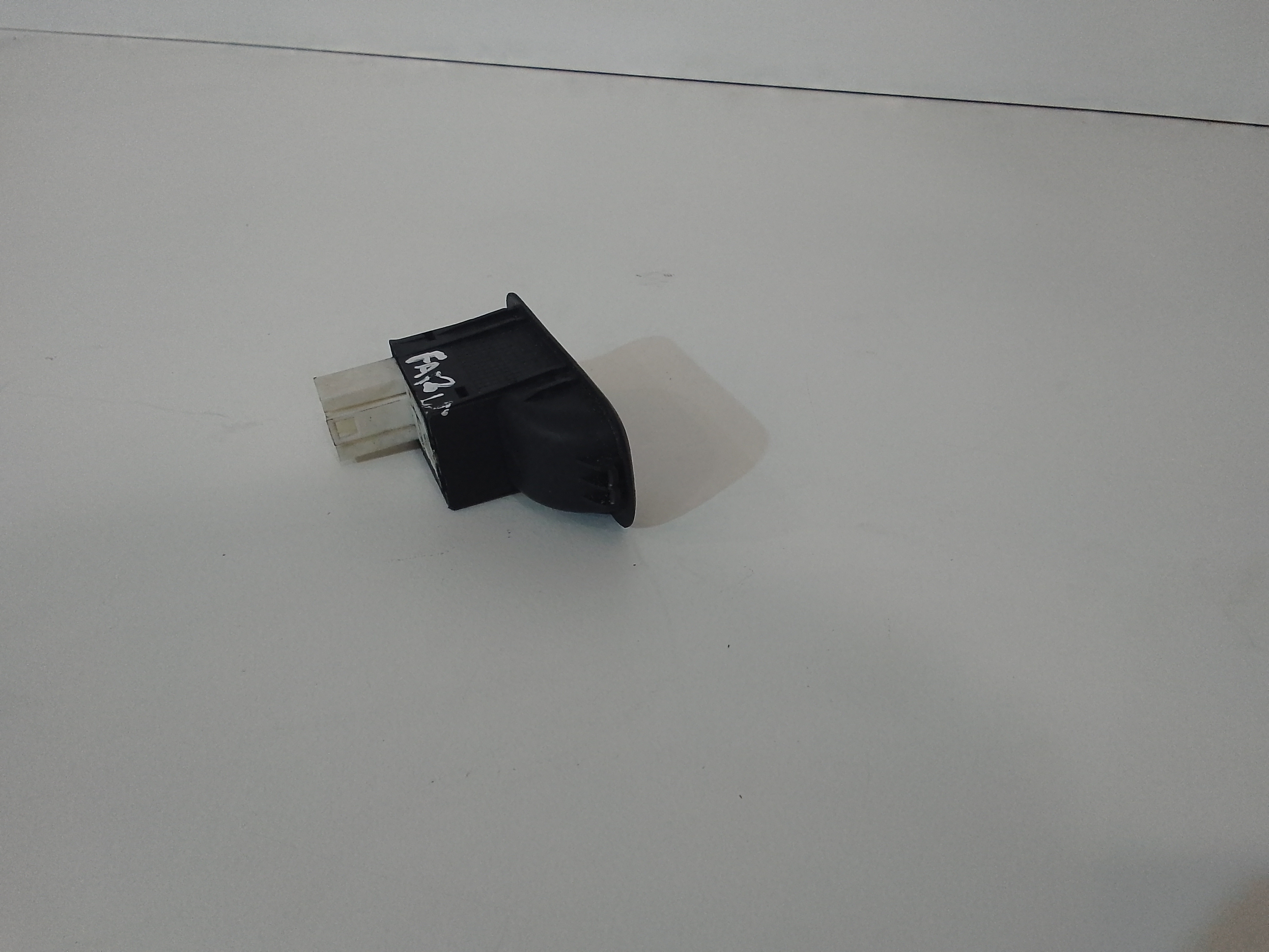 Pulsantiera Posteriore Sinistra per Skoda Fabia Berlina 1 Serie (1999 - 2007)