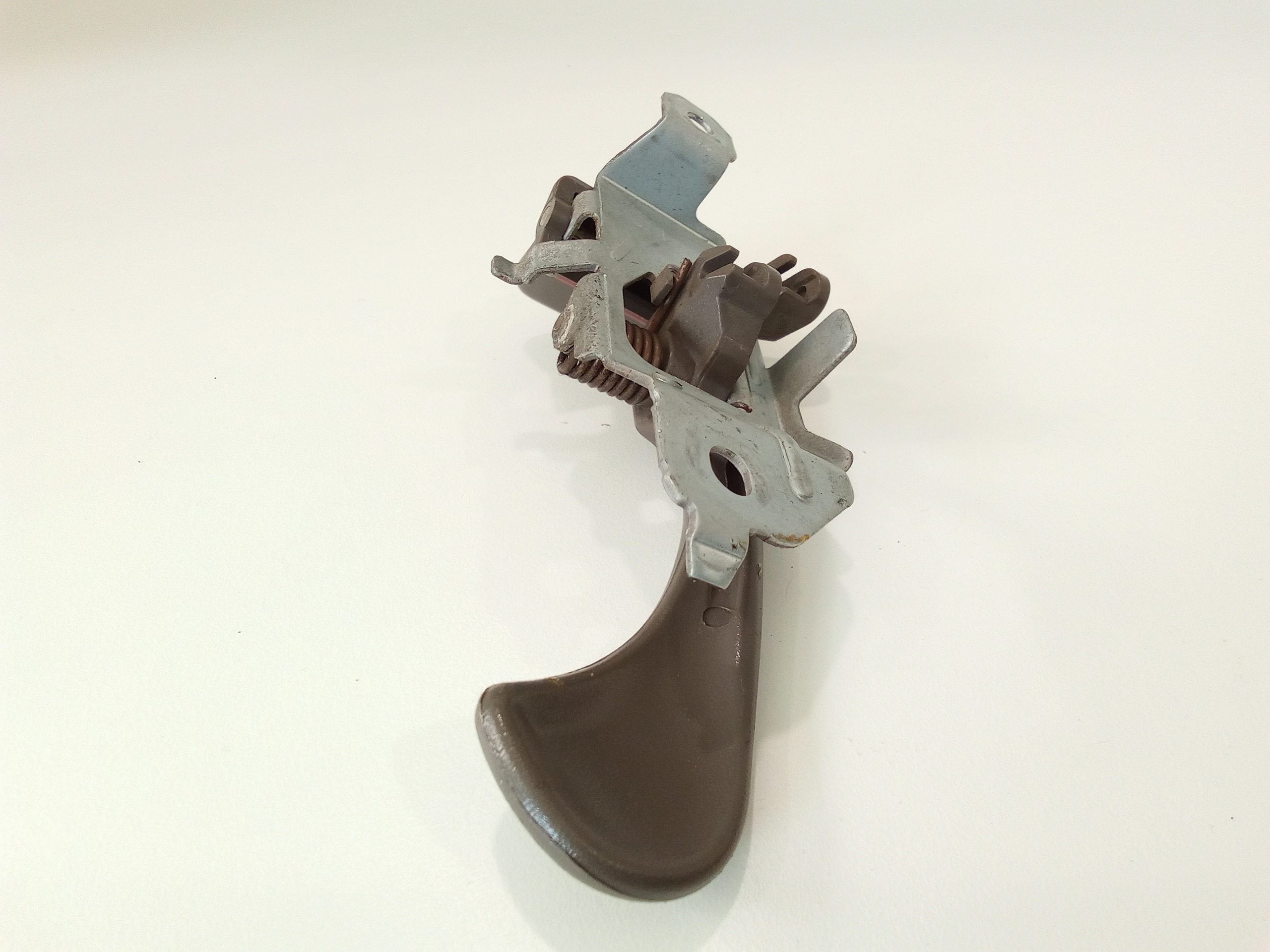 Maniglia interna Posteriore Sinistra per Mitsubishi Pajero Sport (1999 - In produzione)