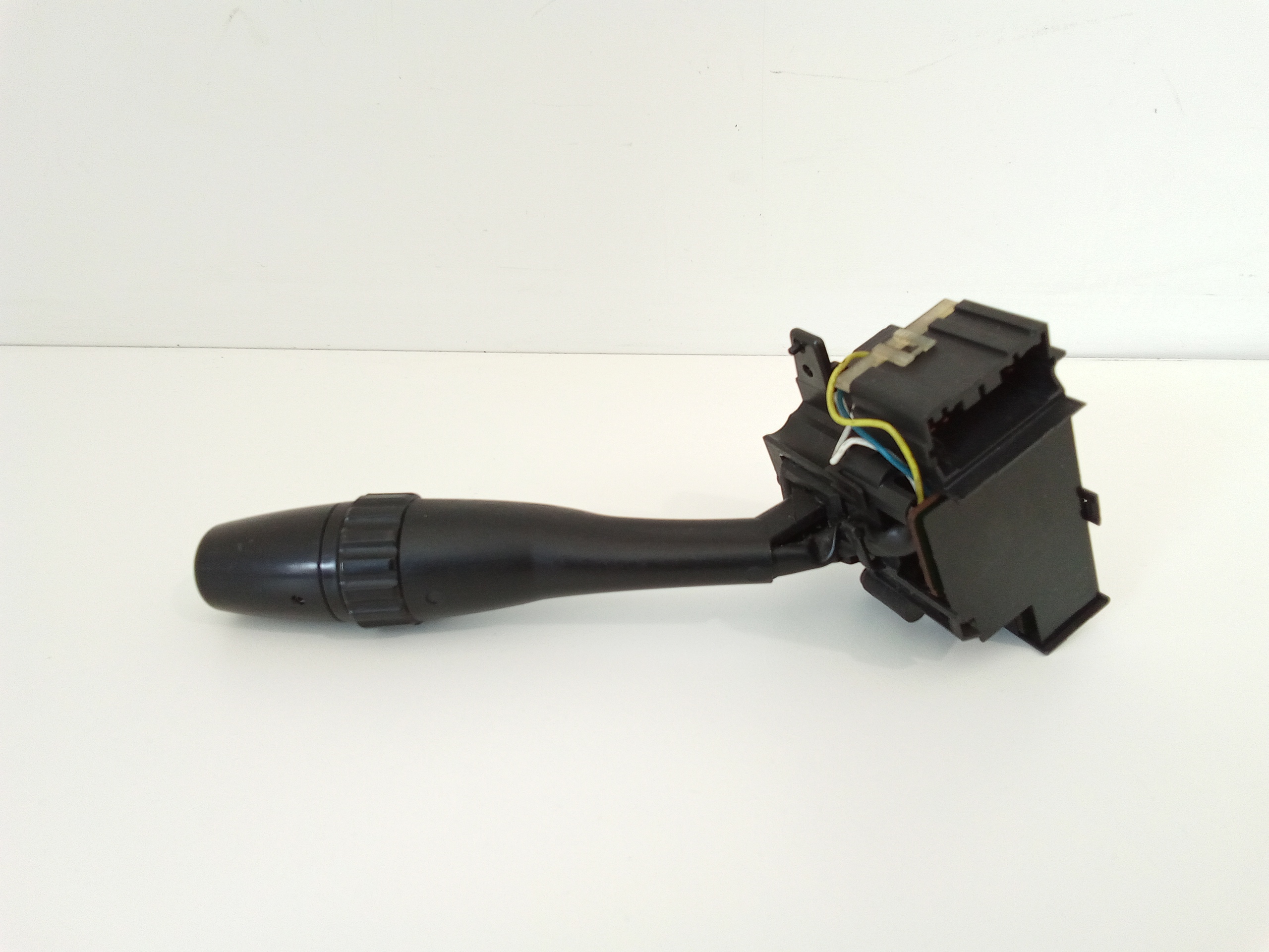 Devioluci destro per Mitsubishi Pajero Sport (1999 - In produzione)