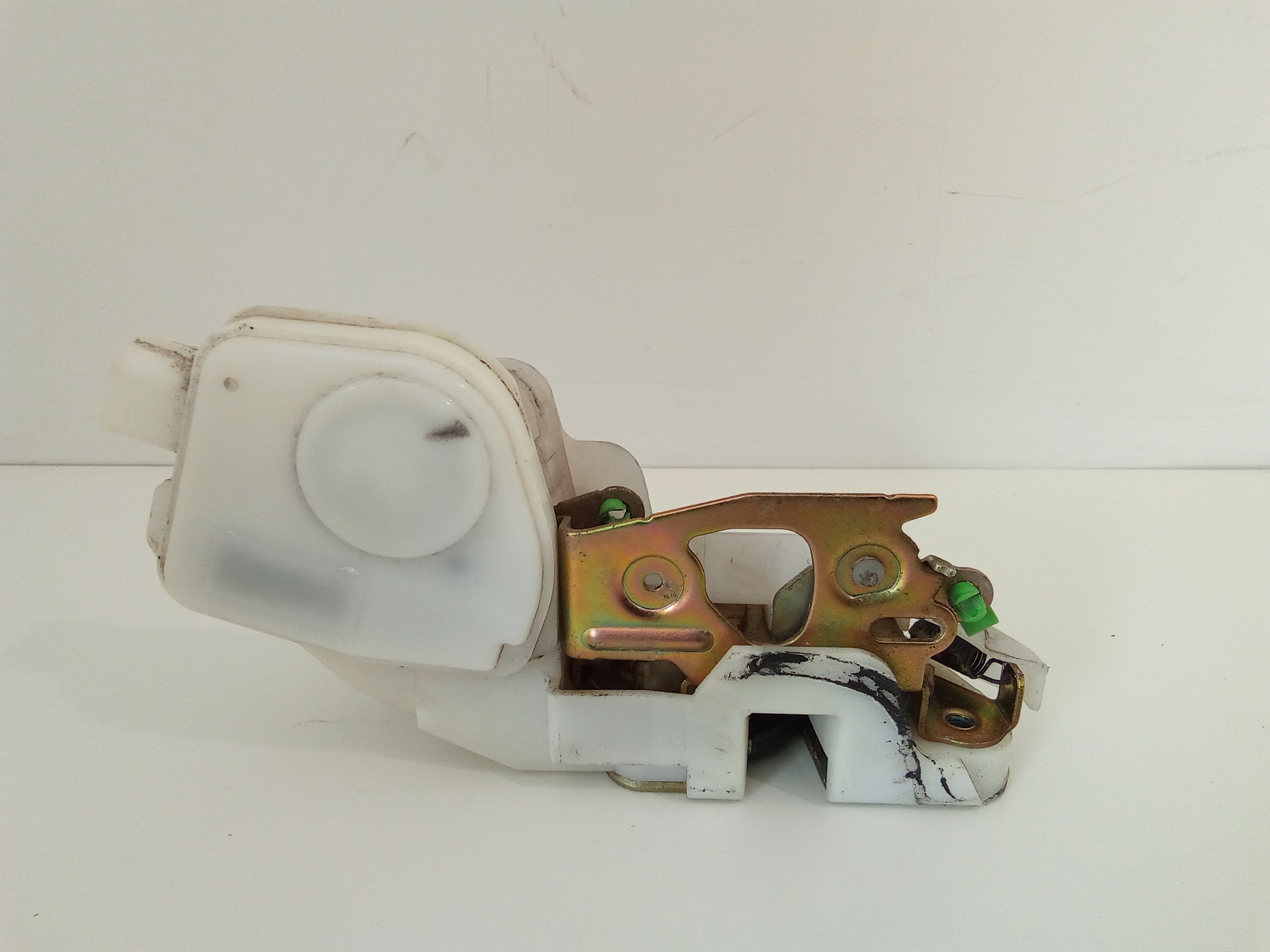 Serratura Anteriore Destra per Mitsubishi Pajero Sport (1999 - In produzione)