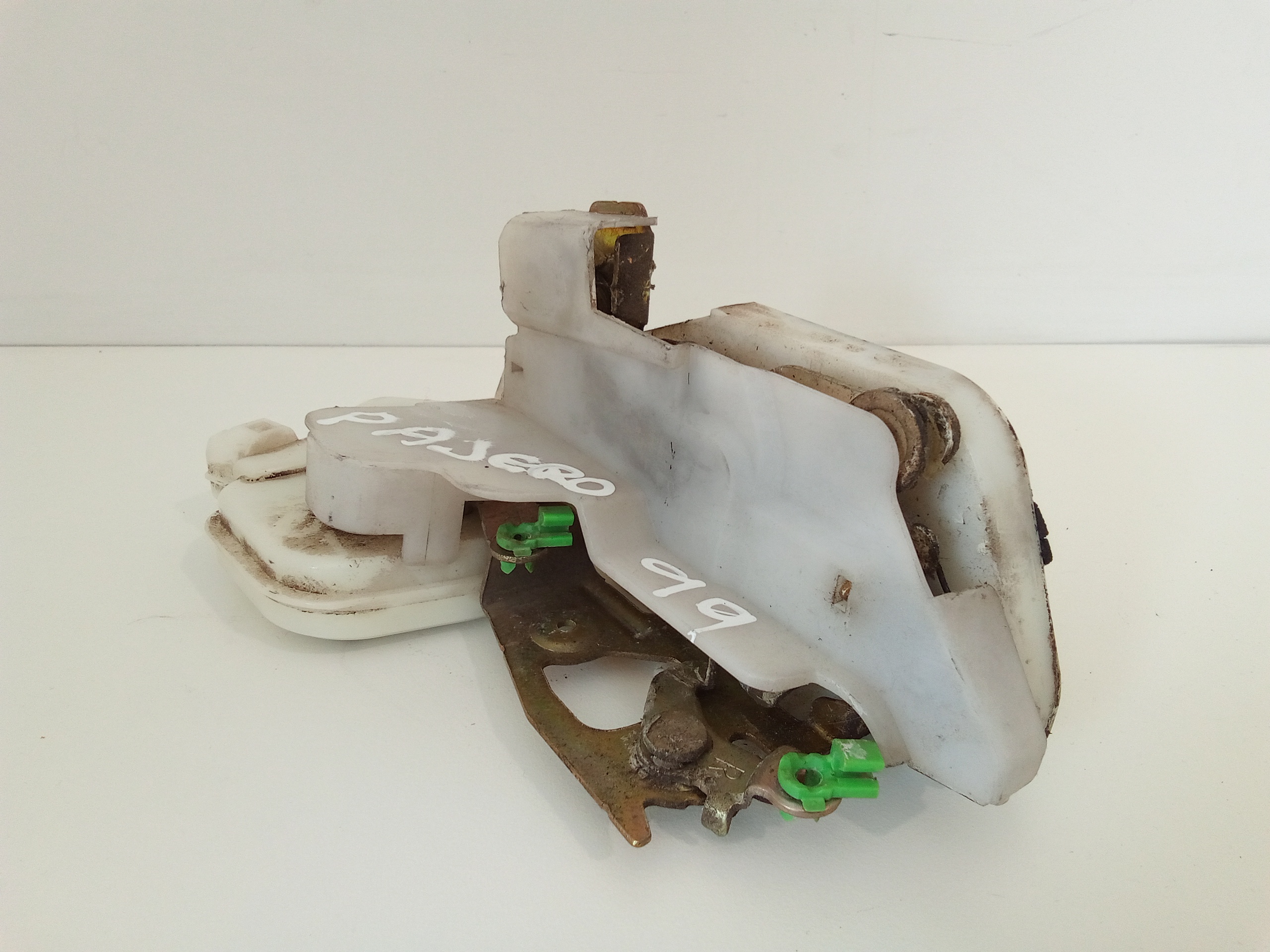 Serratura Anteriore Destra per Mitsubishi Pajero Sport (1999 - In produzione)