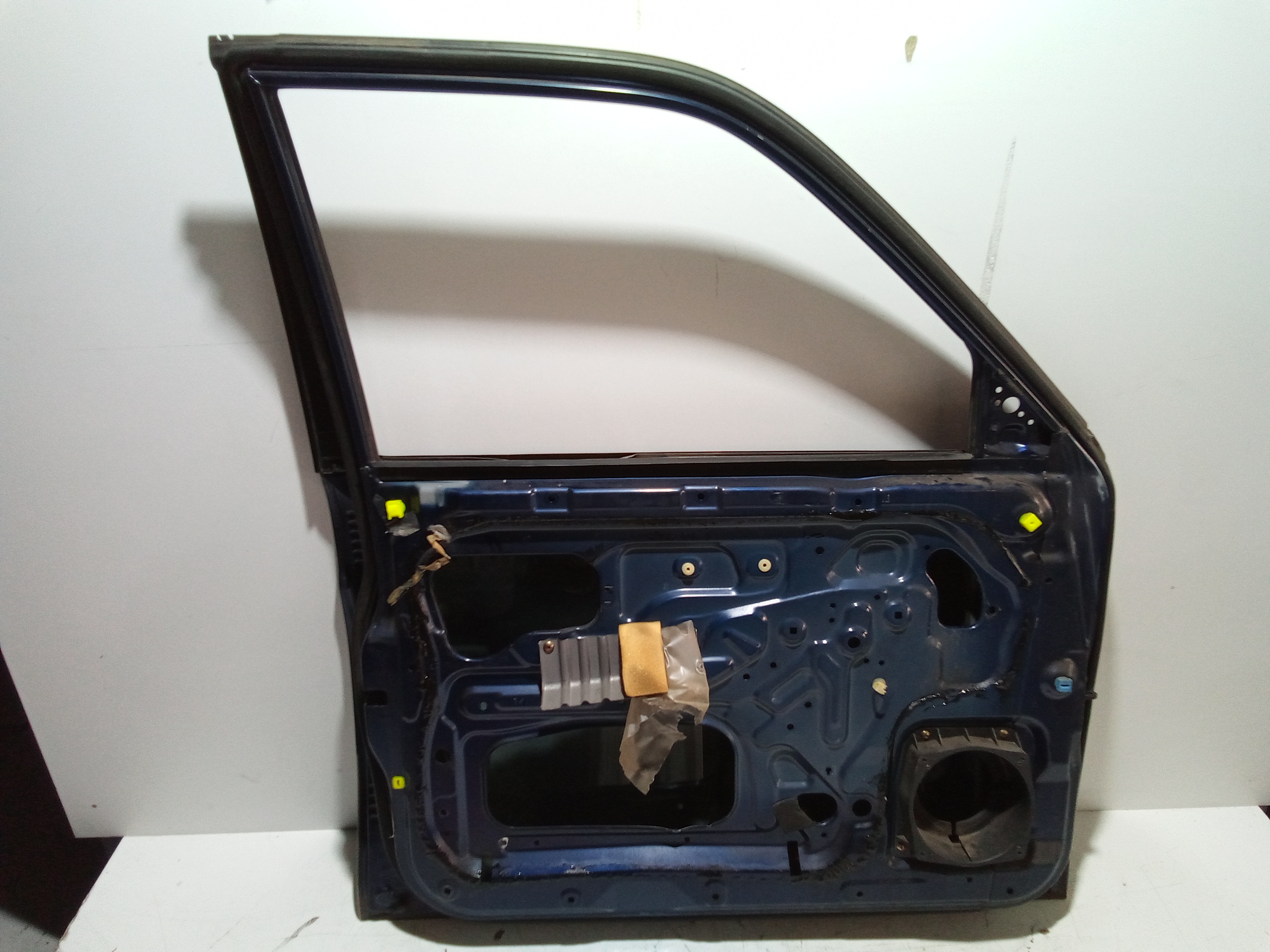 Portiera Anteriore Sinistra per Mitsubishi Pajero Sport (1999 - In produzione)