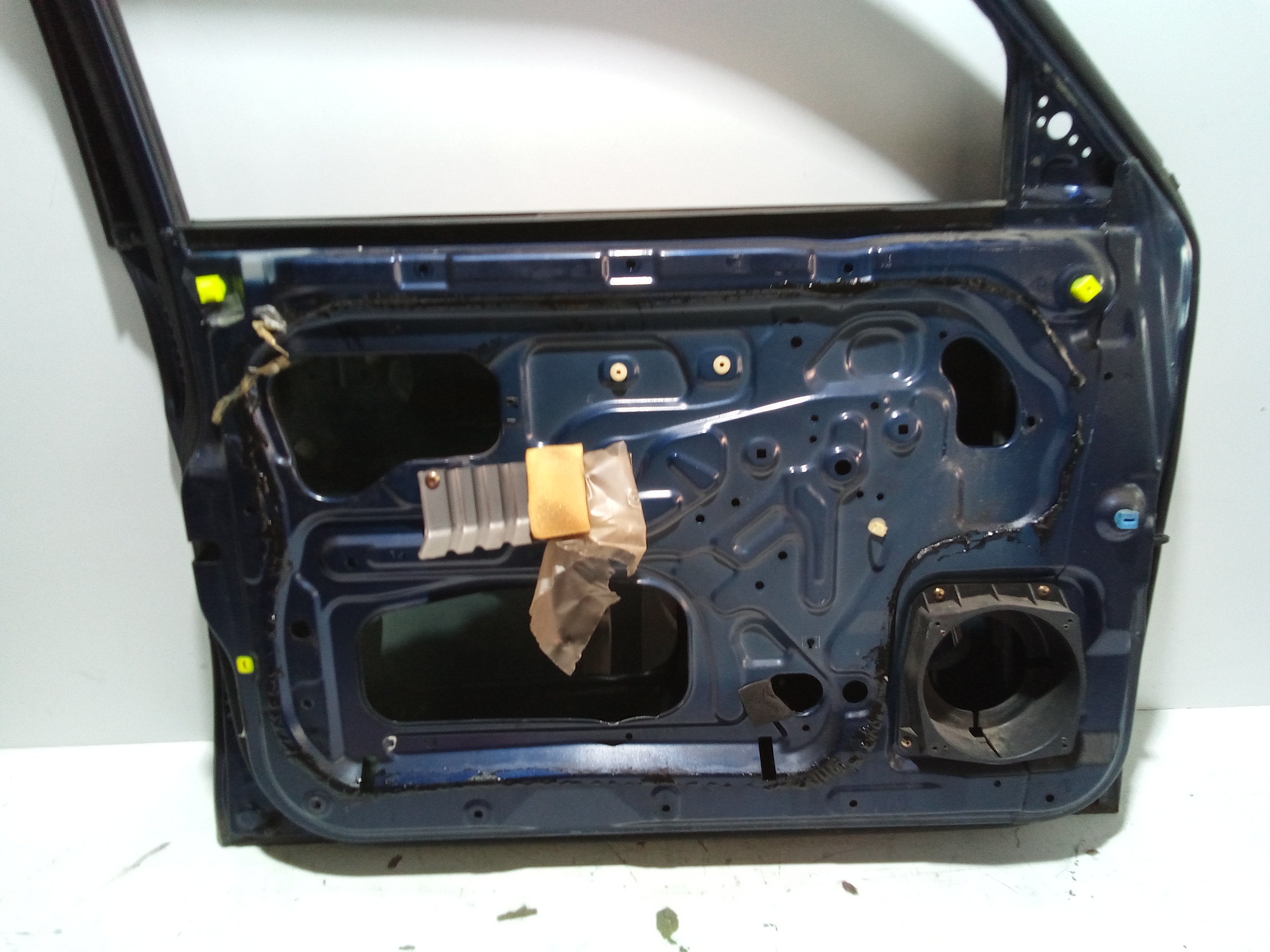 Portiera Anteriore Sinistra per Mitsubishi Pajero Sport (1999 - In produzione)