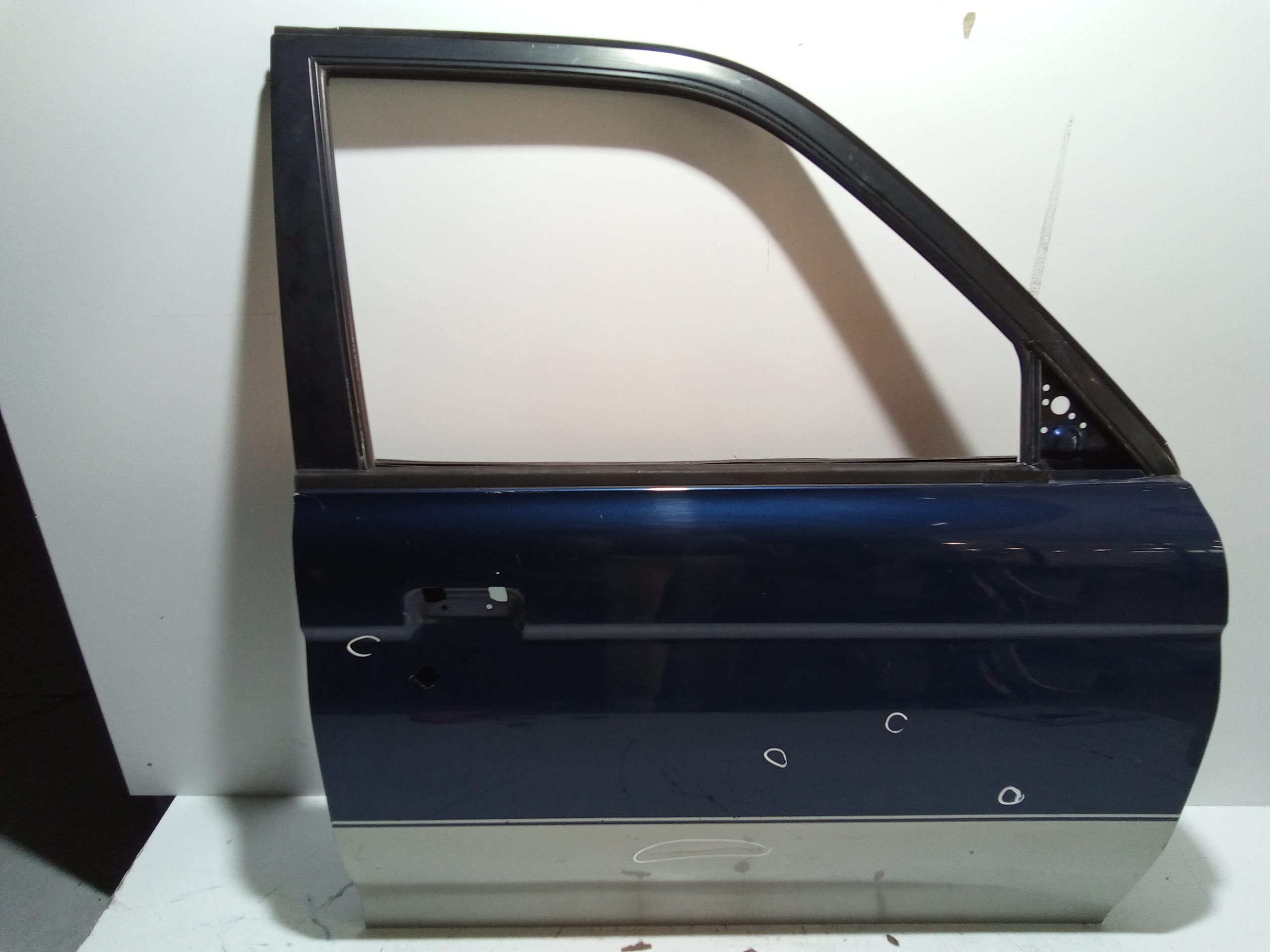 Portiera anteriore Destra per Mitsubishi Pajero Sport (1999 - In produzione)