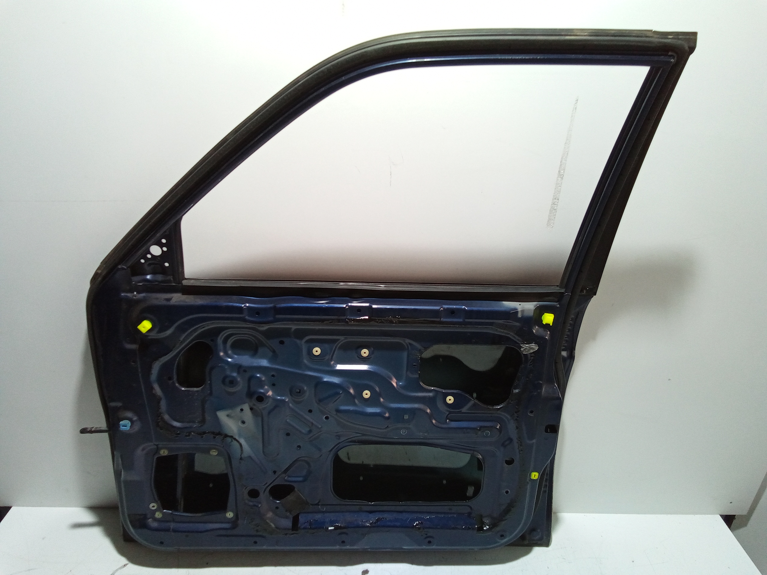 Portiera anteriore Destra per Mitsubishi Pajero Sport (1999 - In produzione)