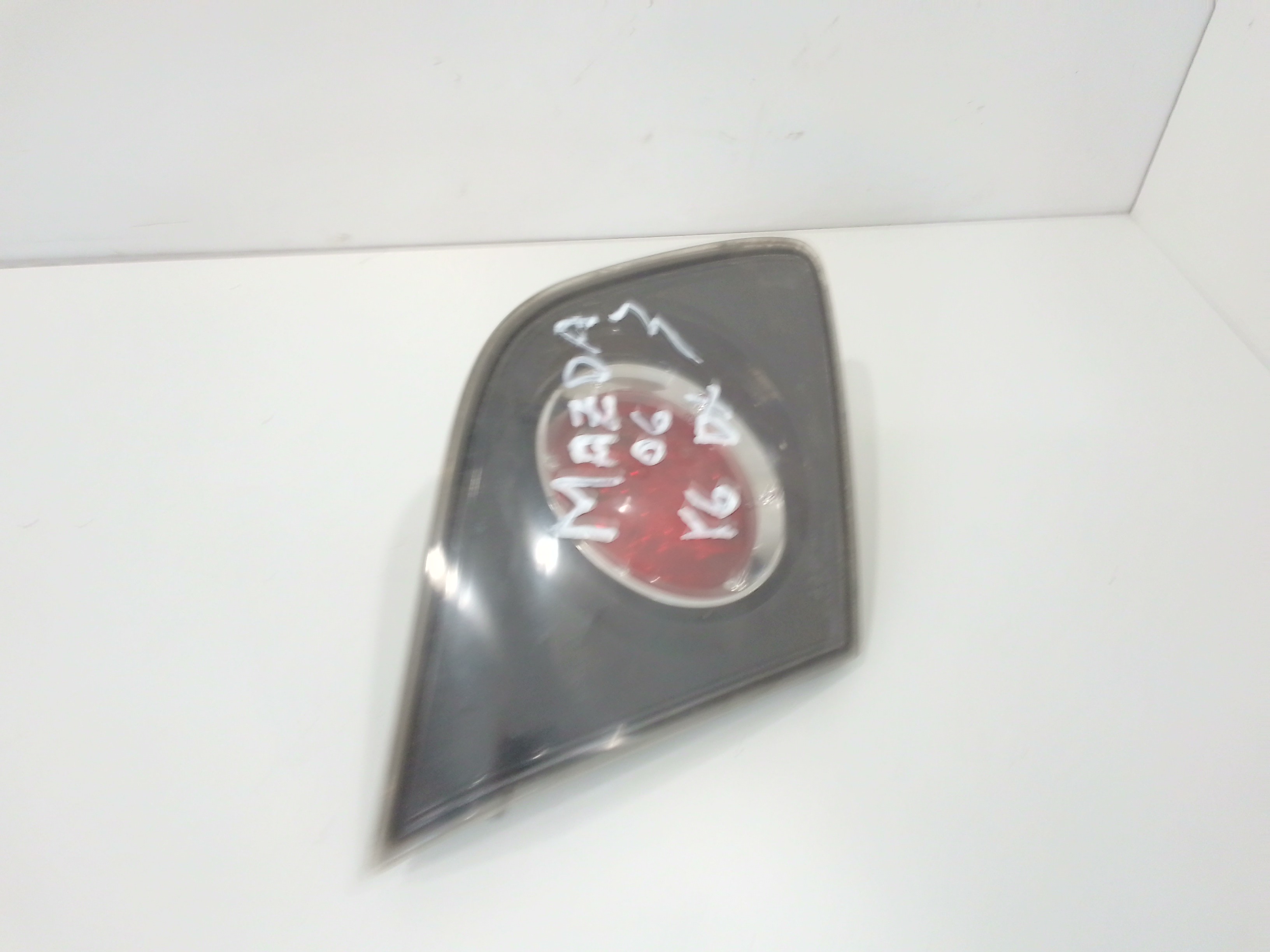 Stop Posteriore Destro Integrato nel Portello per Mazda 3 Berlina Serie (03>09) (2003 - 2009)