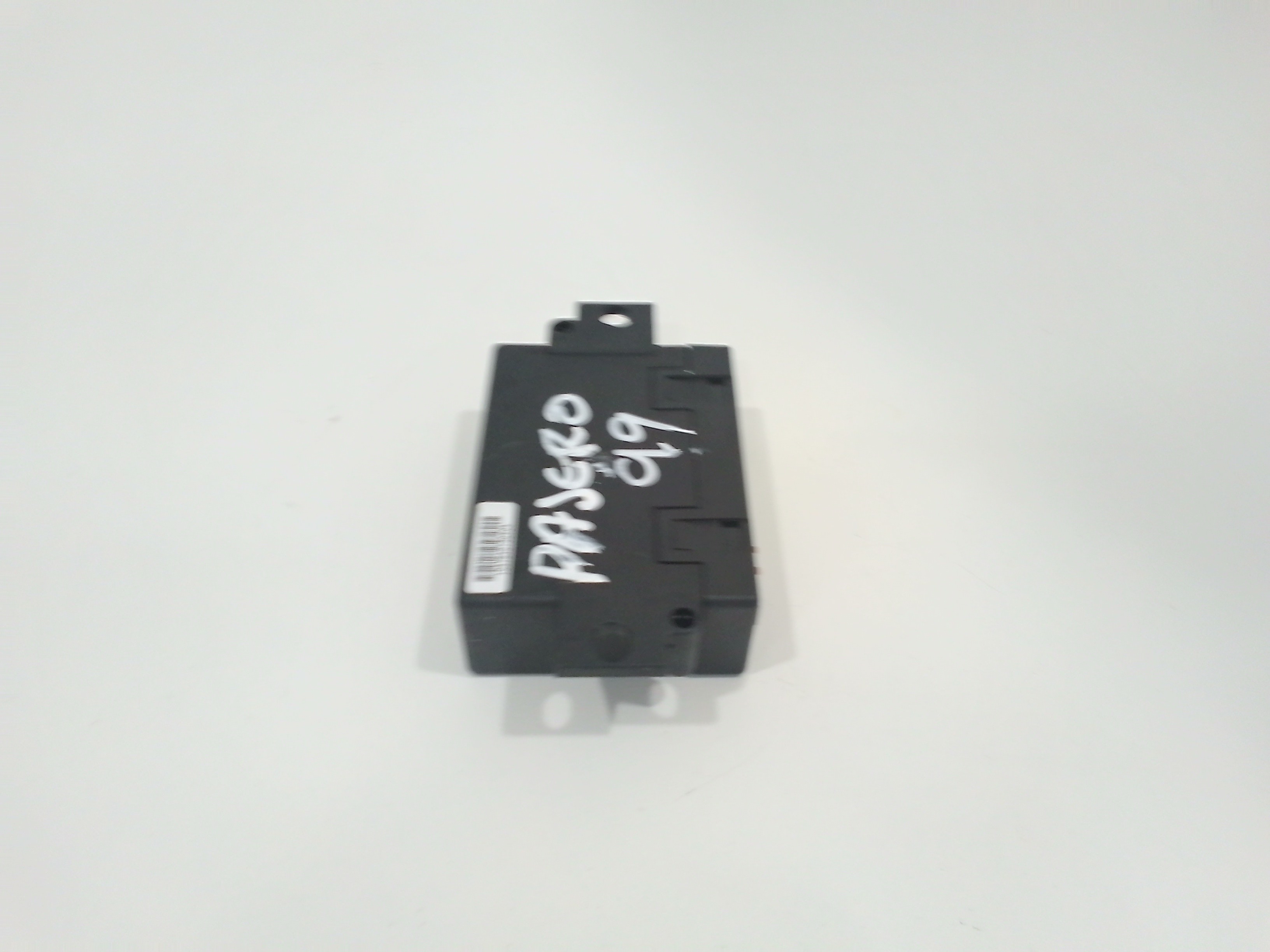 Centralina Comfort per Mitsubishi Pajero 3 Serie (1998 - 2000)