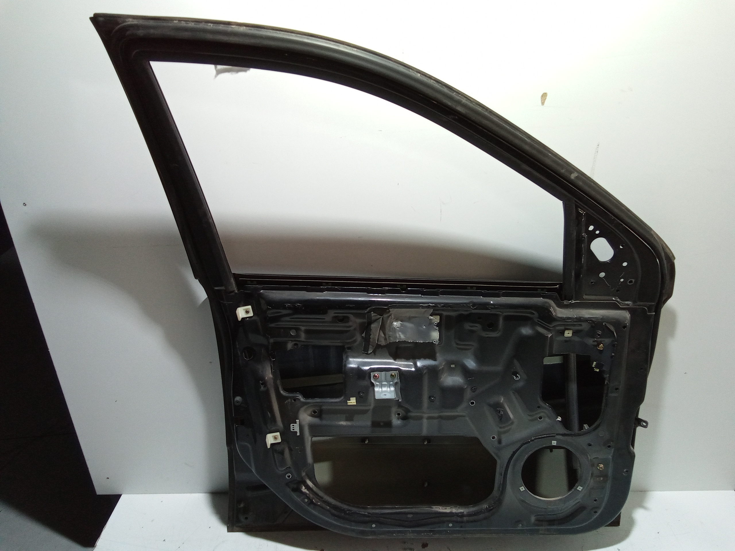 Portiera Anteriore Sinistra per Kia Sorento 2 Serie (2006 - 2009)