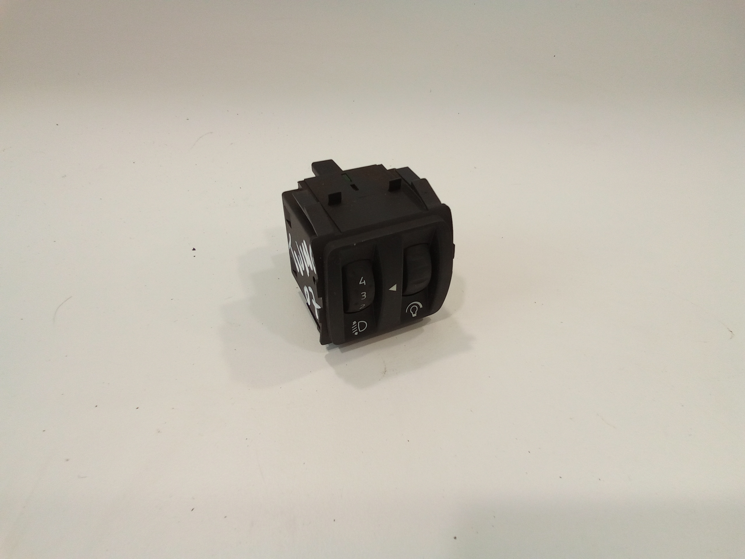 Regolatore Fari per Renault Twingo Ii Serie  (07>14) (2007 - 2014)