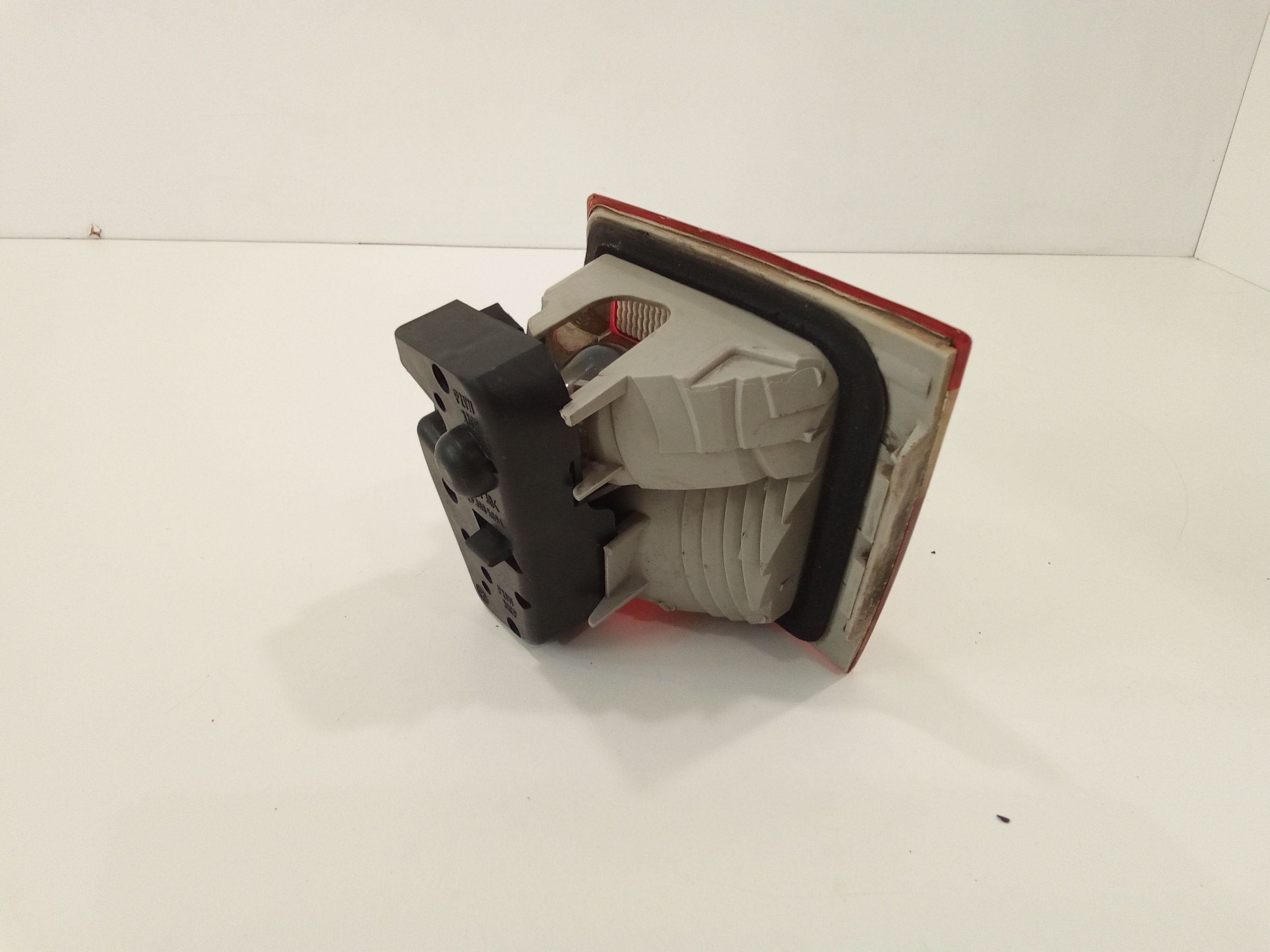 Stop Posteriore Sinistro Integrato nel Portello per Bmw Serie 3 E46 Touring 2 Serie (2001 - 2005)