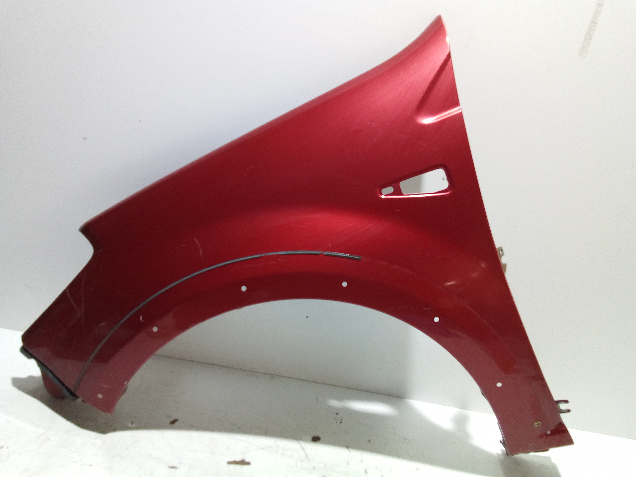 Parafango Anteriore Destro per Dacia Sandero 1 Serie (2008 - 2012)