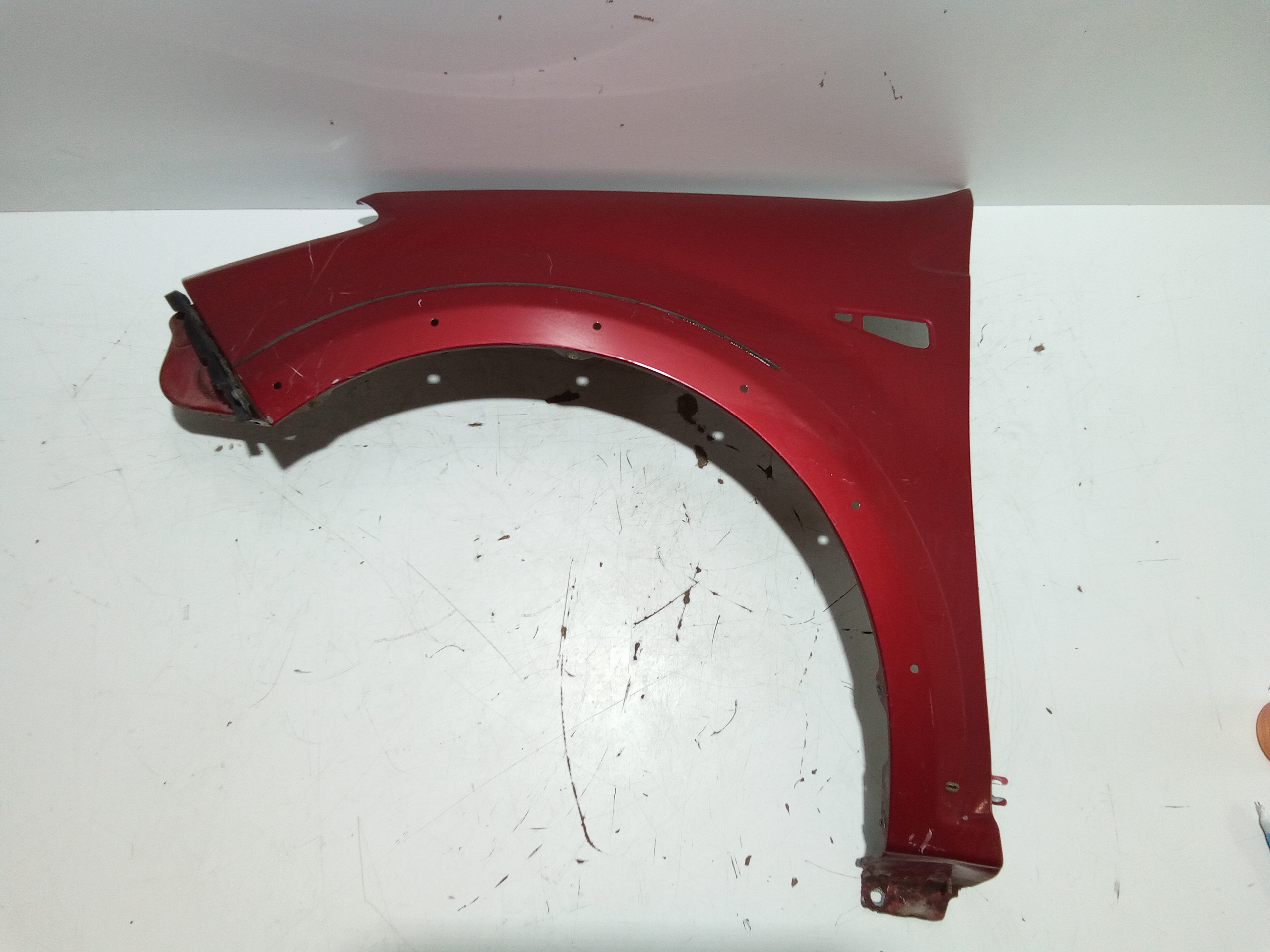 Parafango Anteriore Destro per Dacia Sandero 1 Serie (2008 - 2012)