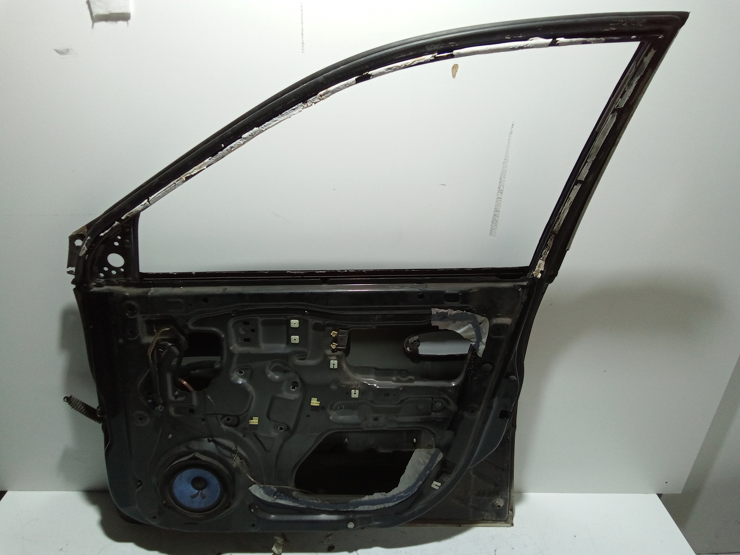 Portiera anteriore Destra per Kia Carens 1 Serie (2002 - 2006)