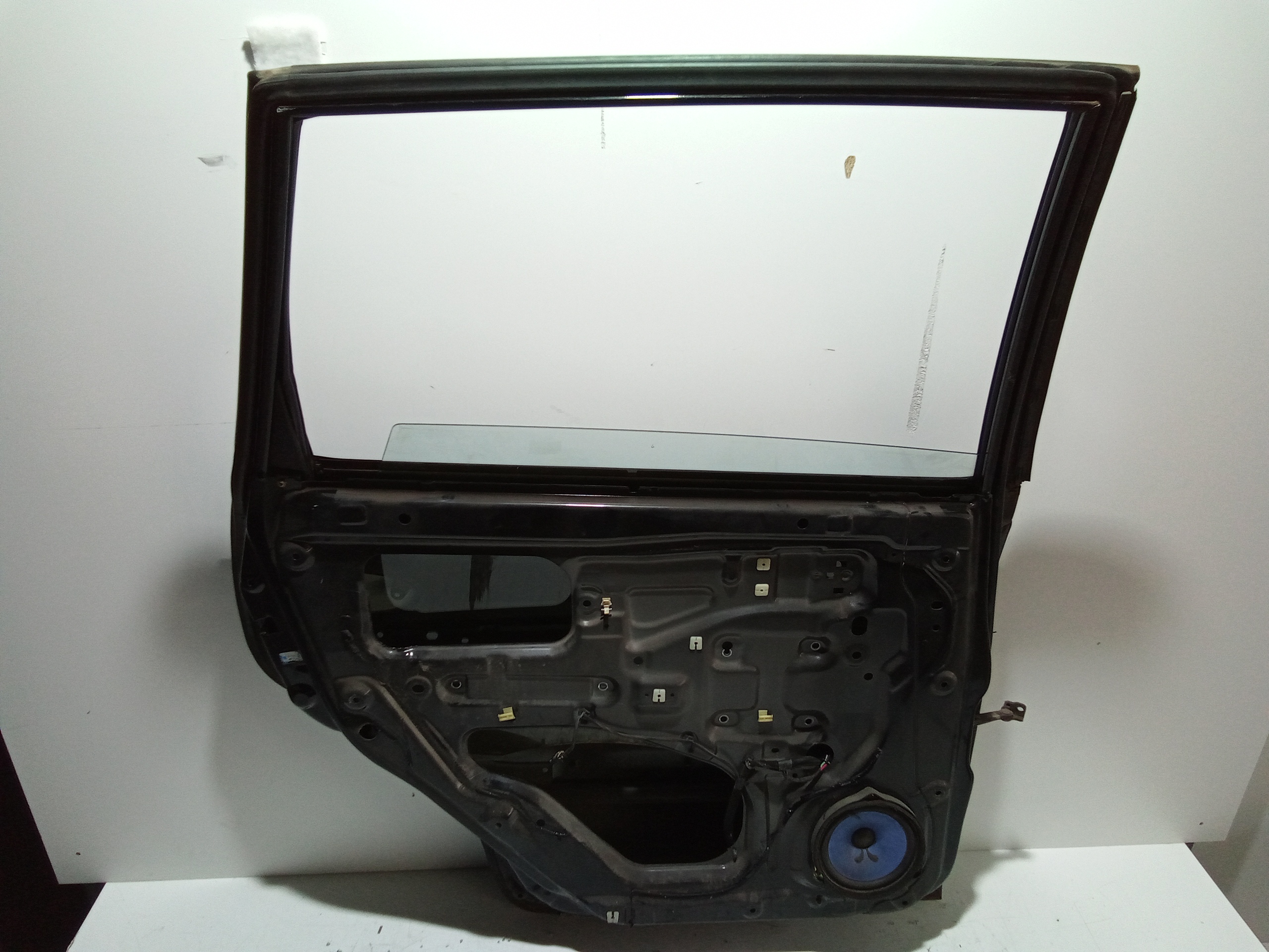 Portiera Posteriore Sinistra per Kia Carens 1 Serie (2002 - 2006)