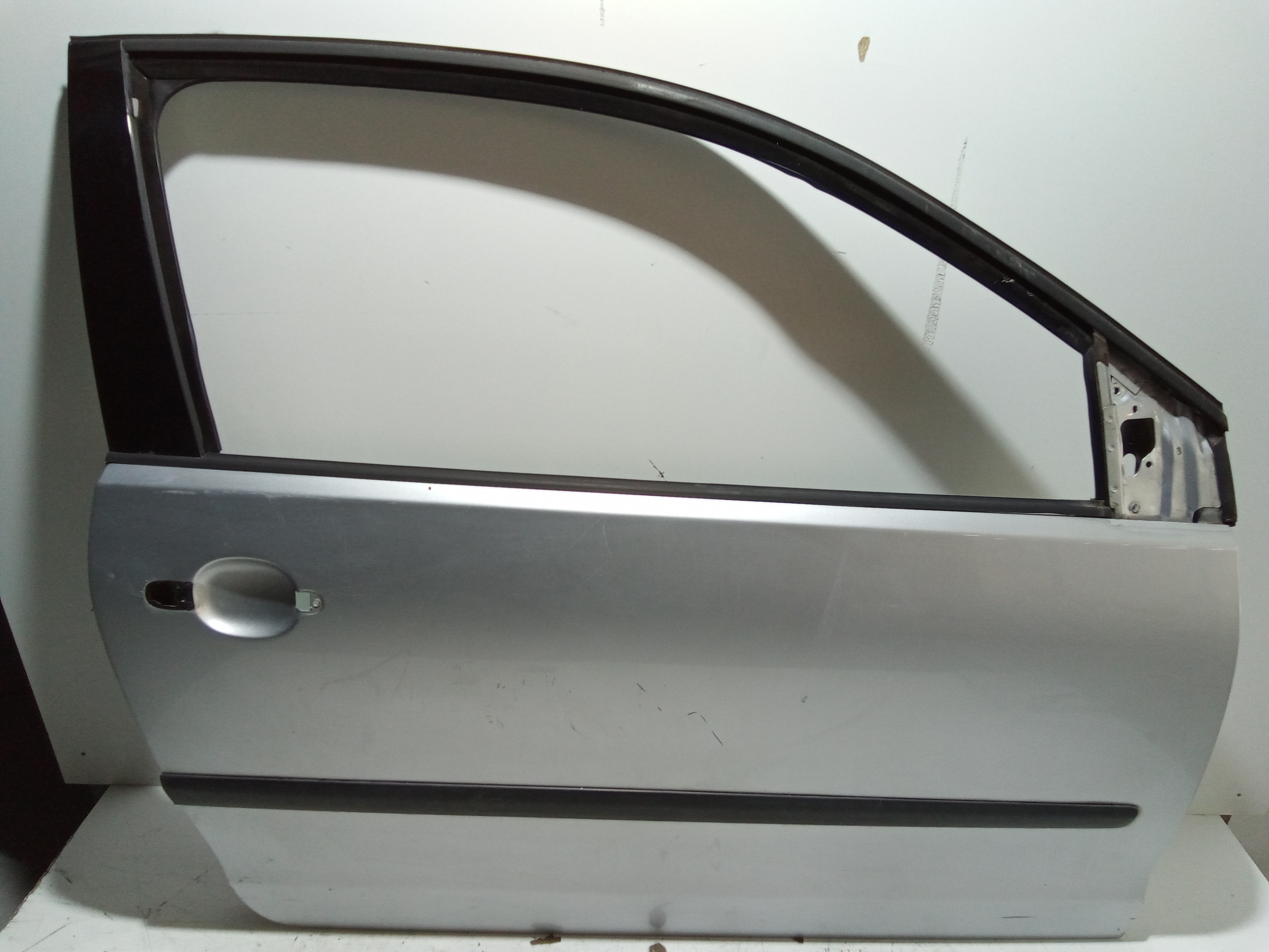 Portiera anteriore Destra per Volkswagen Polo 4 Serie (2001 - 2009)