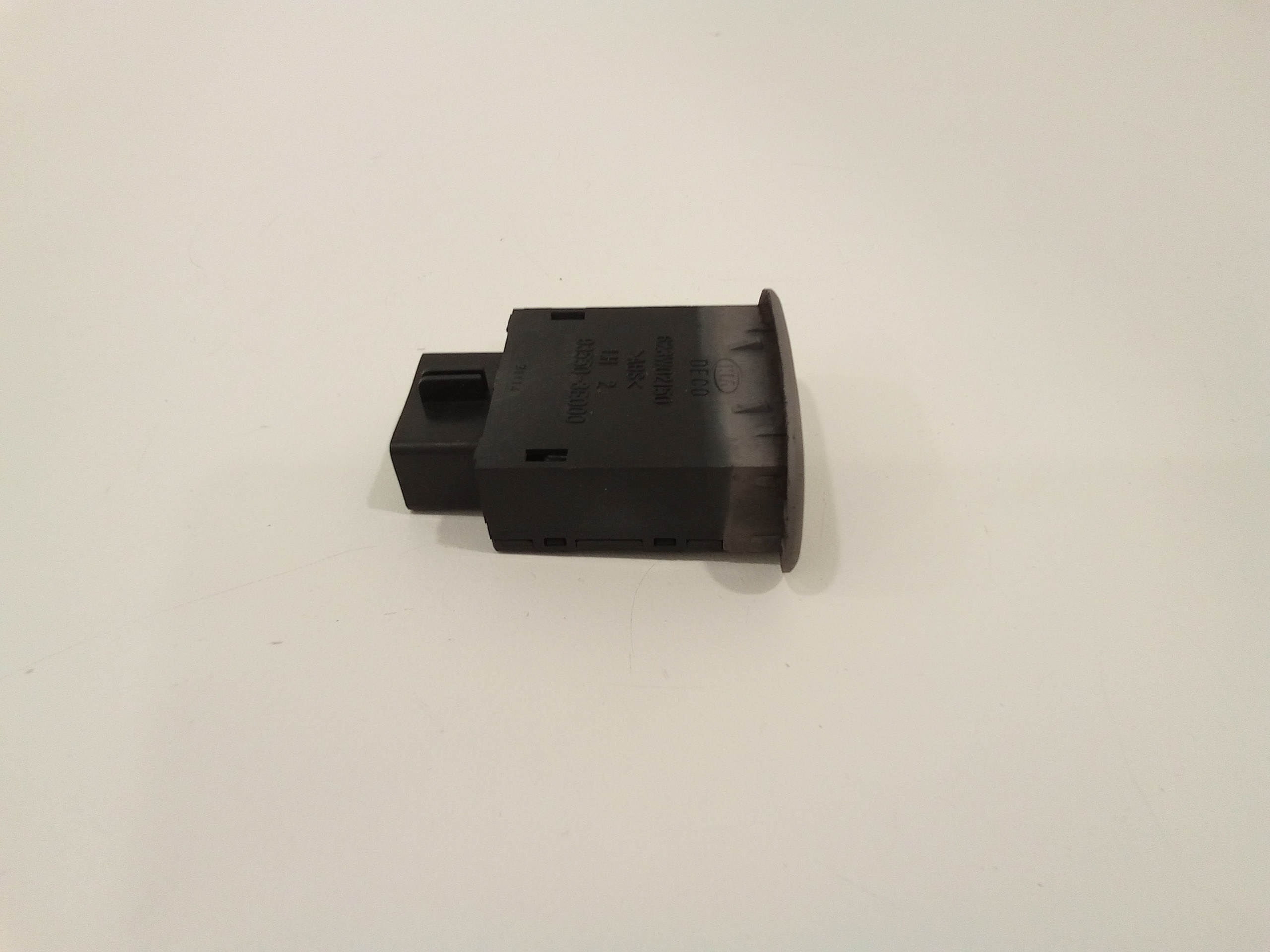 Pulsante apertura sportellino carburante per Kia Sorento 1 Serie (2002 - 2006)