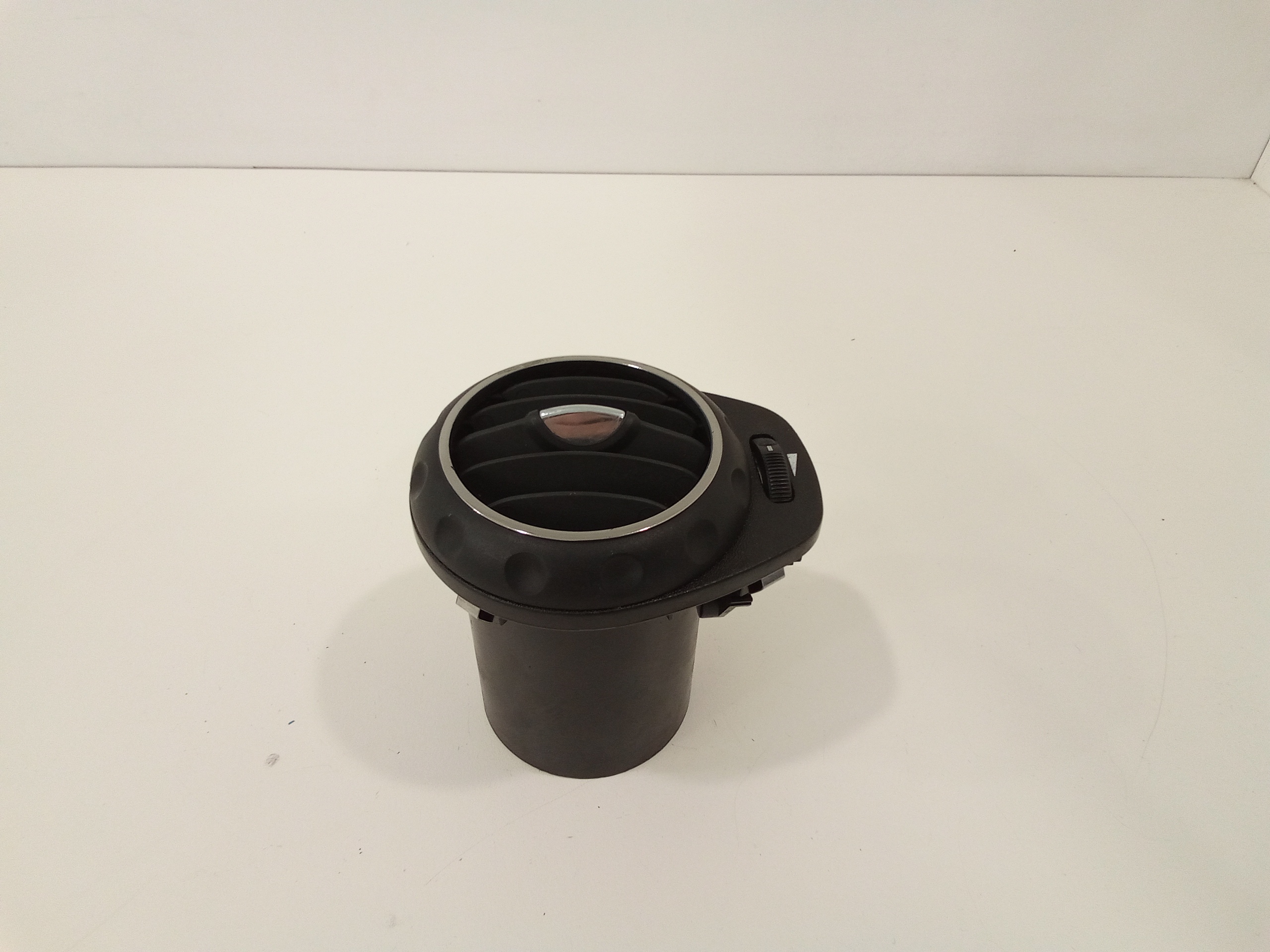 Bocchetta aria cruscotto lato guida per Alfa Romeo 147 Serie (937) (00>05<) (2000 - 2005)