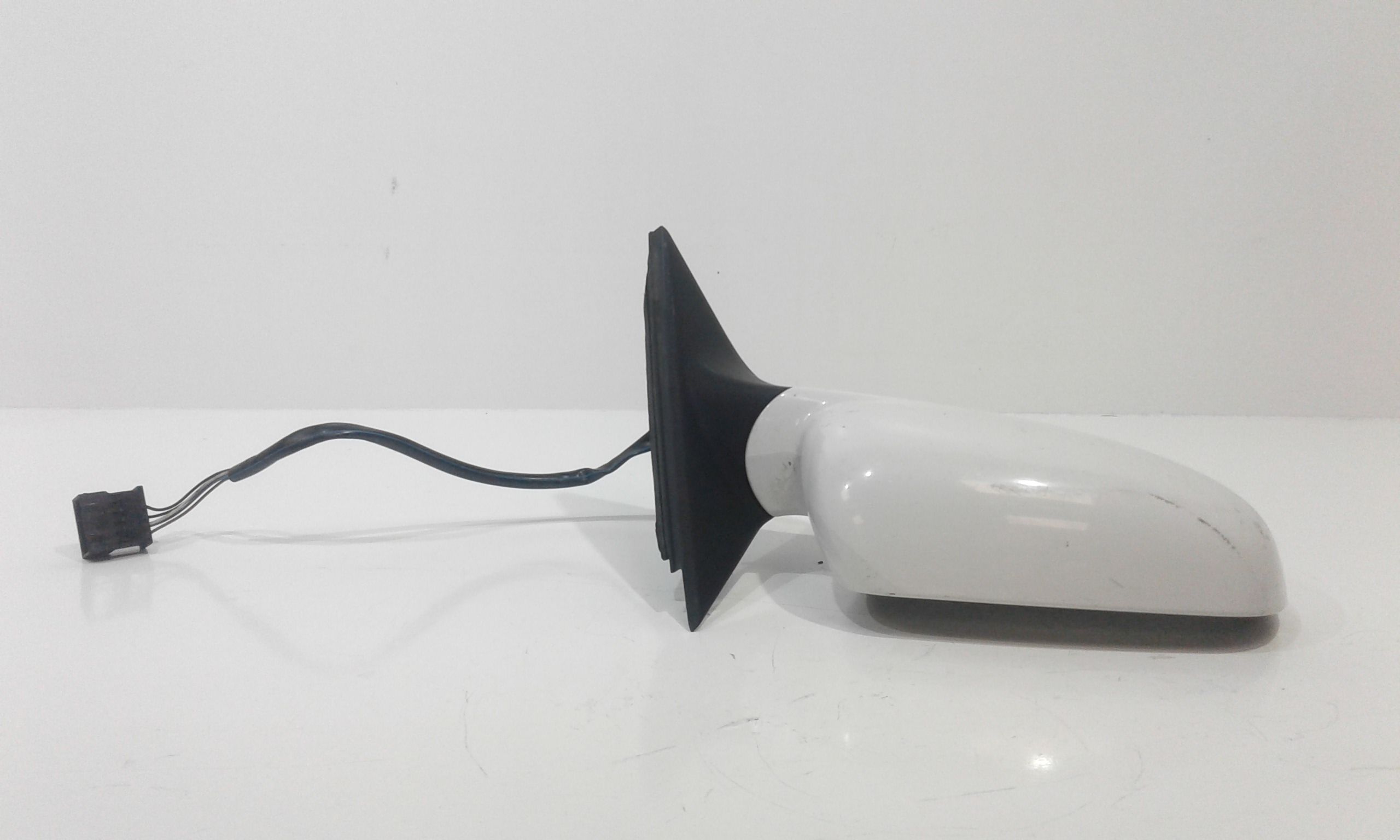 Specchietto Retrovisore Destro VOLKSWAGEN Passat Berlina 2 Serie