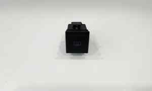 Pulsante interruttore sbrina lunotto post. per Volkswagen Polo 4 Serie (2001 - 2009)