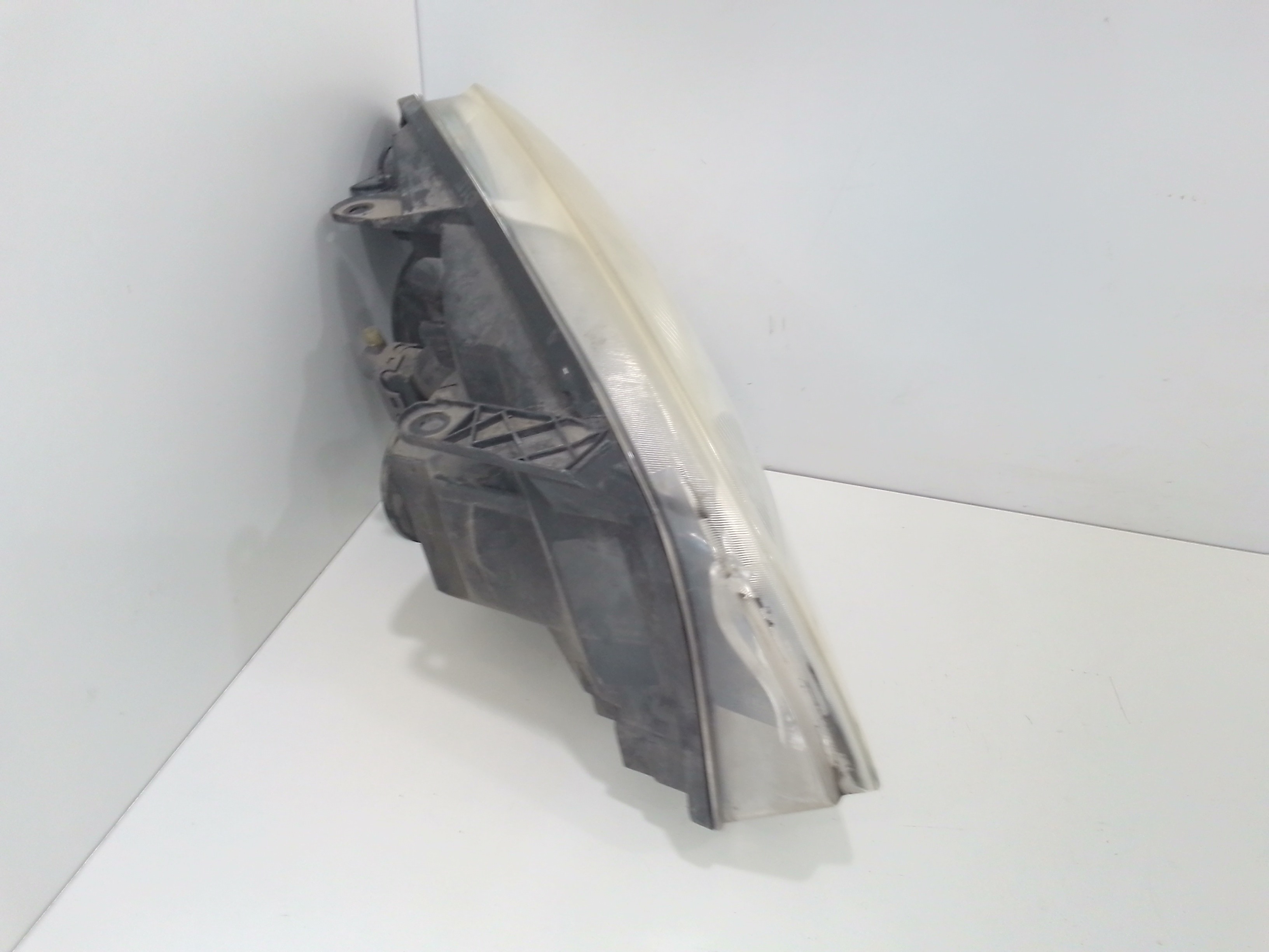 Faro anteriore Sinistro Guida per Nissan Qashqai 1 Serie (2006 - 2009)
