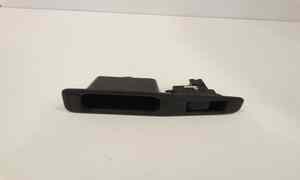 Pulsantiera Posteriore Destra per Nissan Qashqai 1 Serie (2006 - 2009)