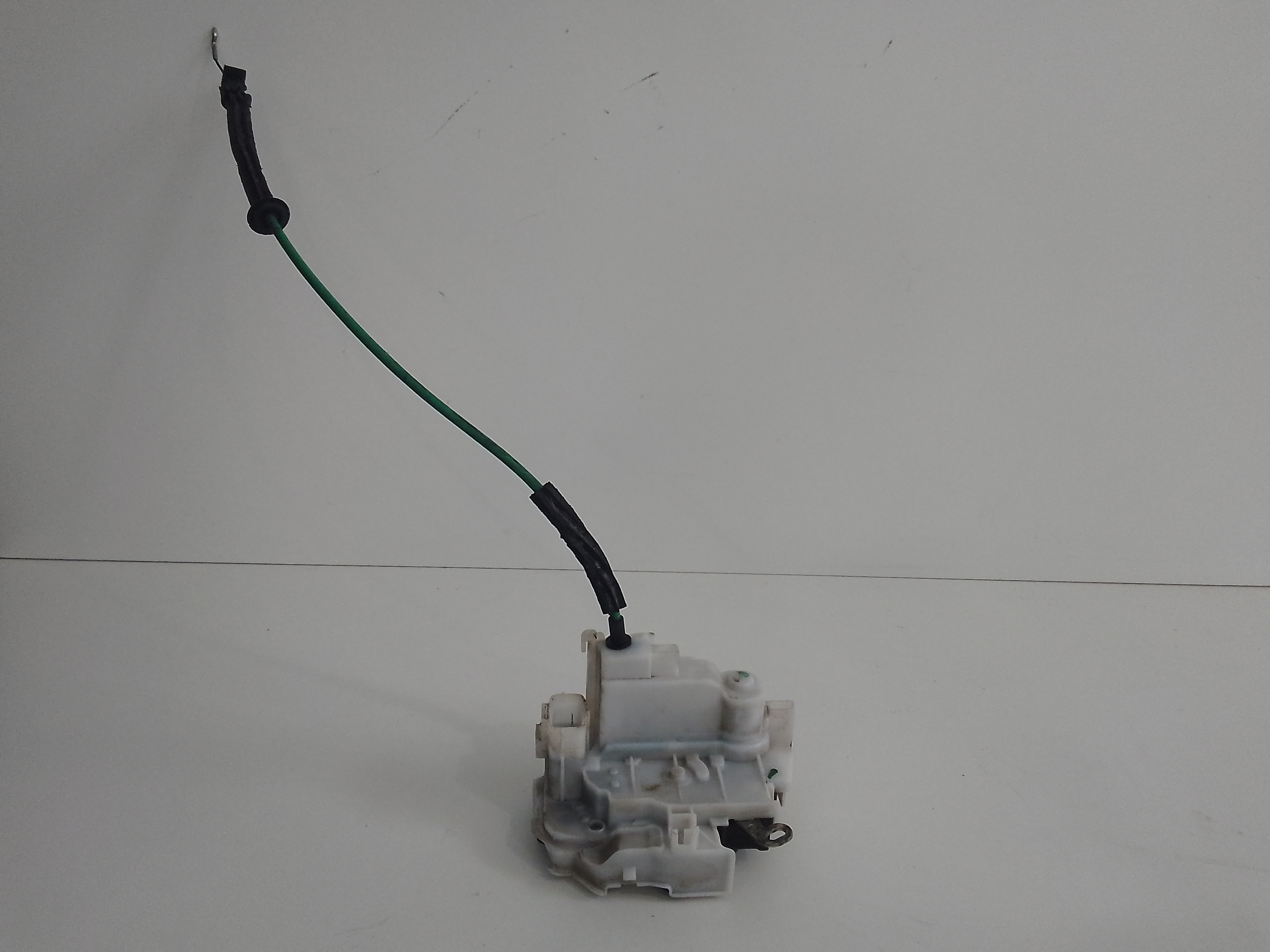 Serratura Anteriore Destra per Alfa Romeo 159 Sportwagon Serie (05>11) (2005 - 2011)