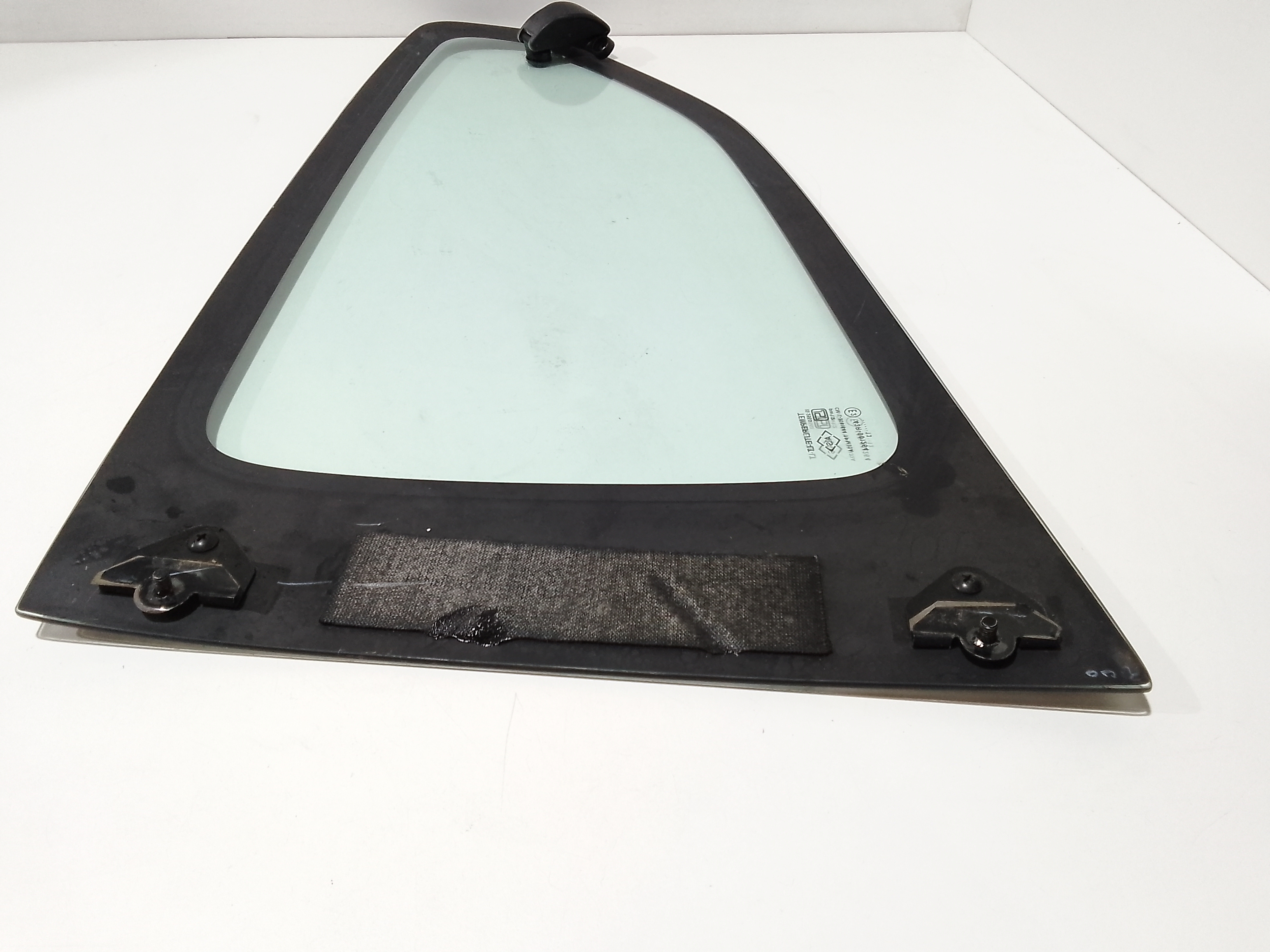 Vetro fisso posteriore DX passeggero per Suzuki Alto 3 Serie (2008 - In produzione)