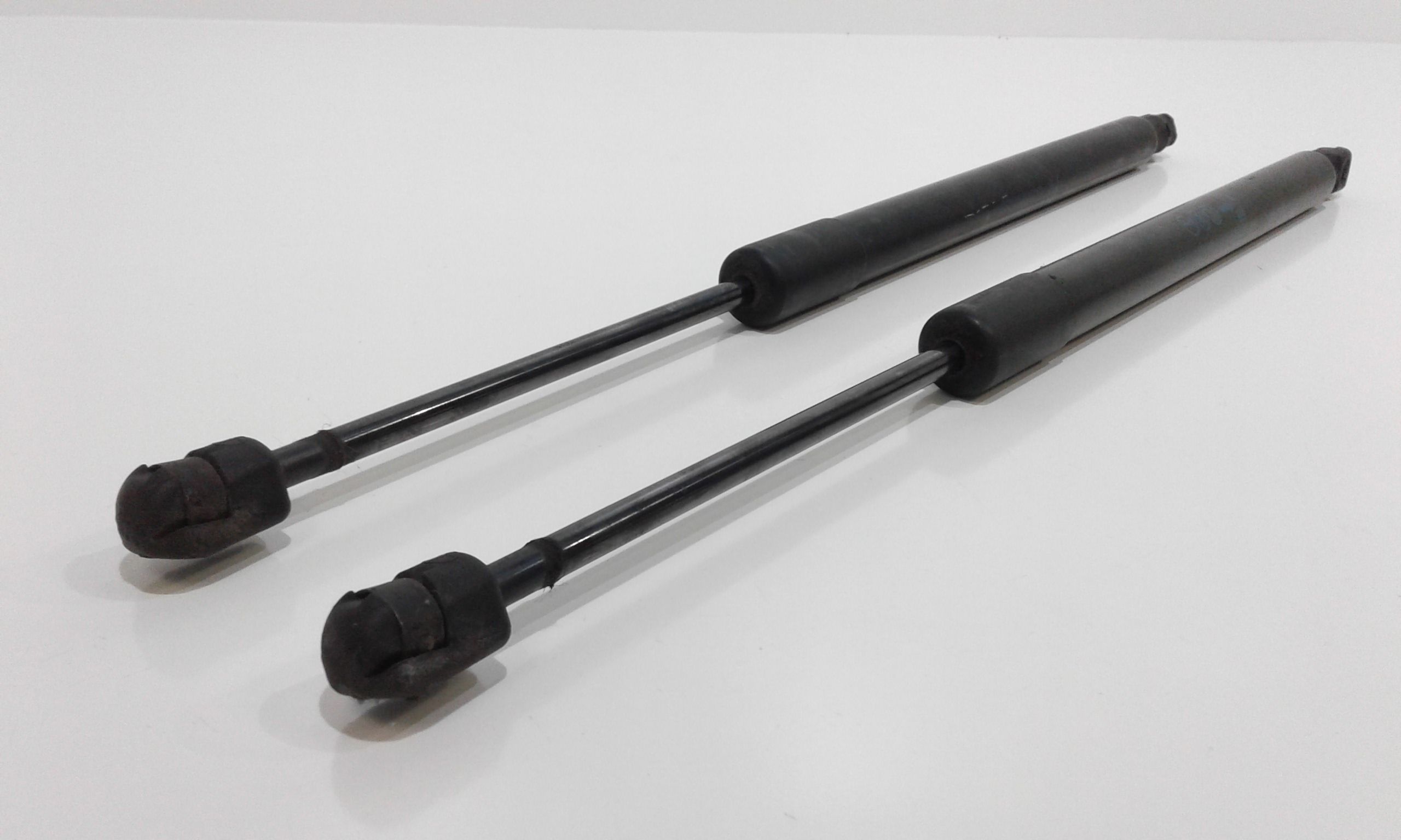 Pistoncini cofano Post. OPEL Meriva 3 Serie