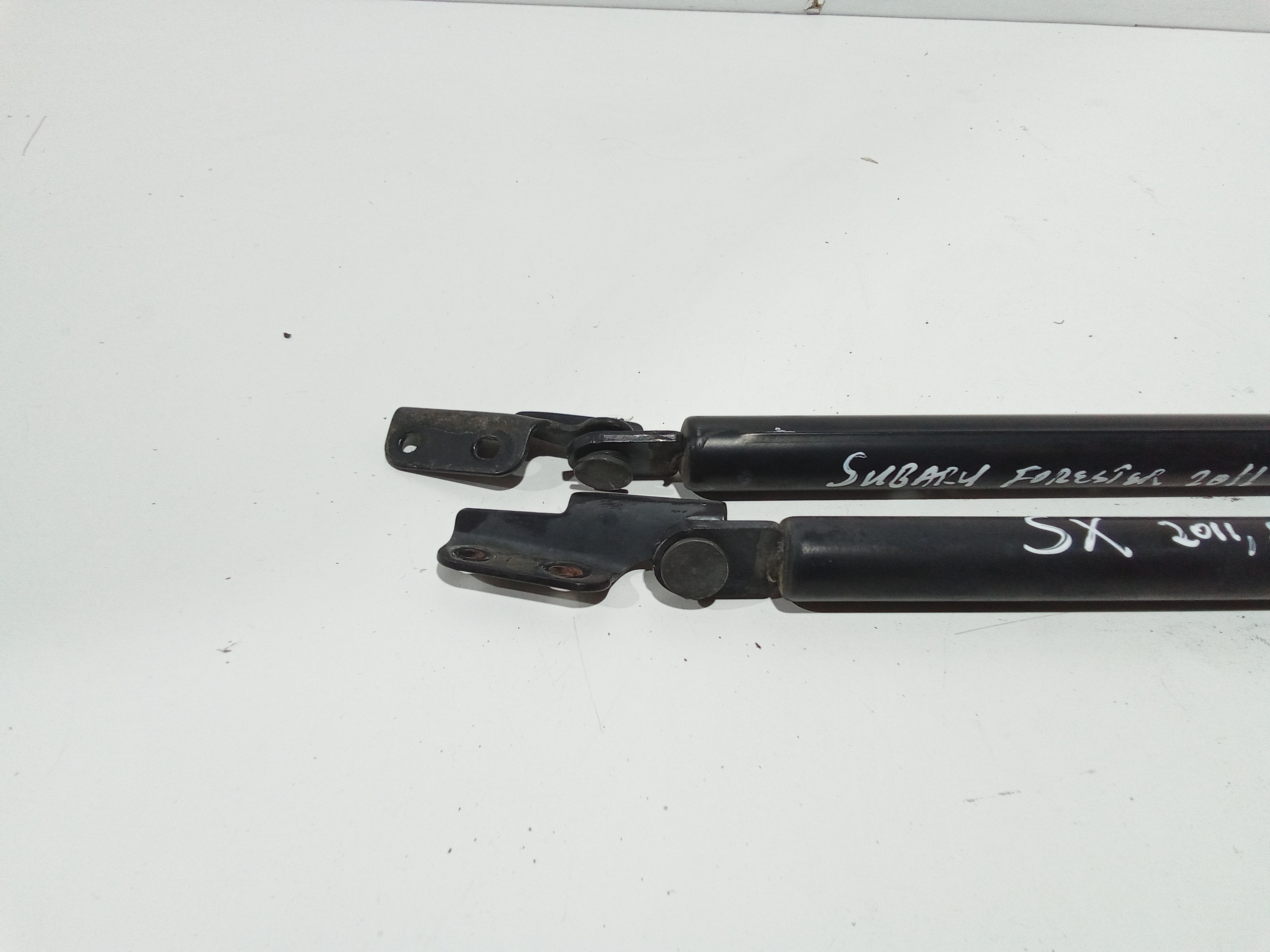 Pistoncini cofano Post. per Subaru Forester SH (2008 - 2011)