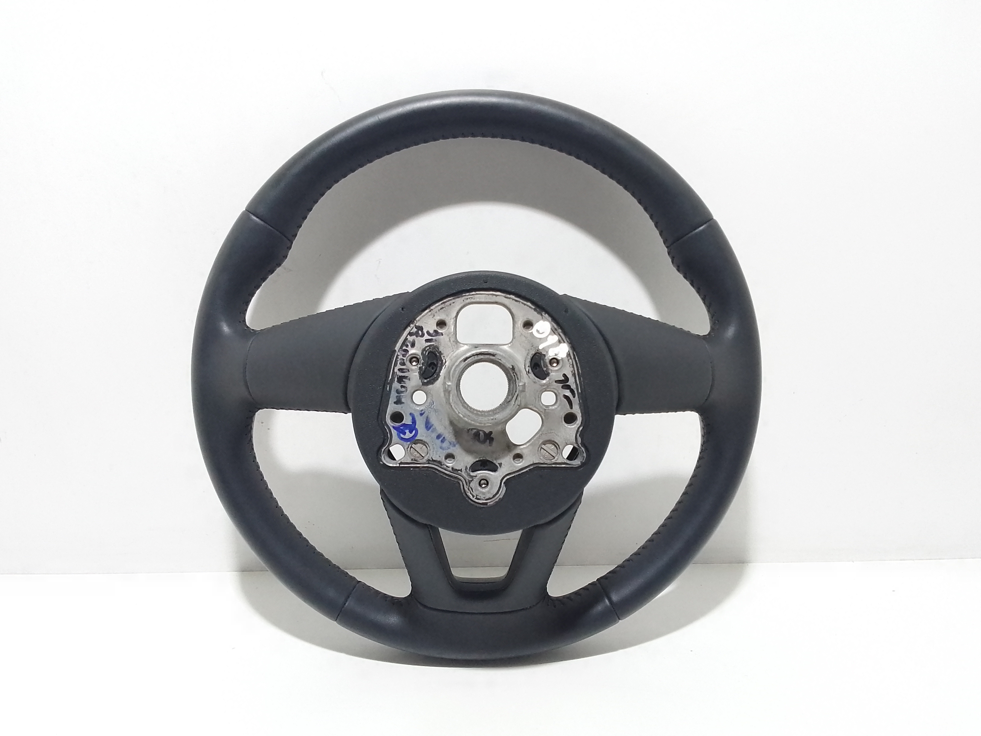 Volante per Audi Q2 Serie (gab) (16>) (2016 - In produzione)