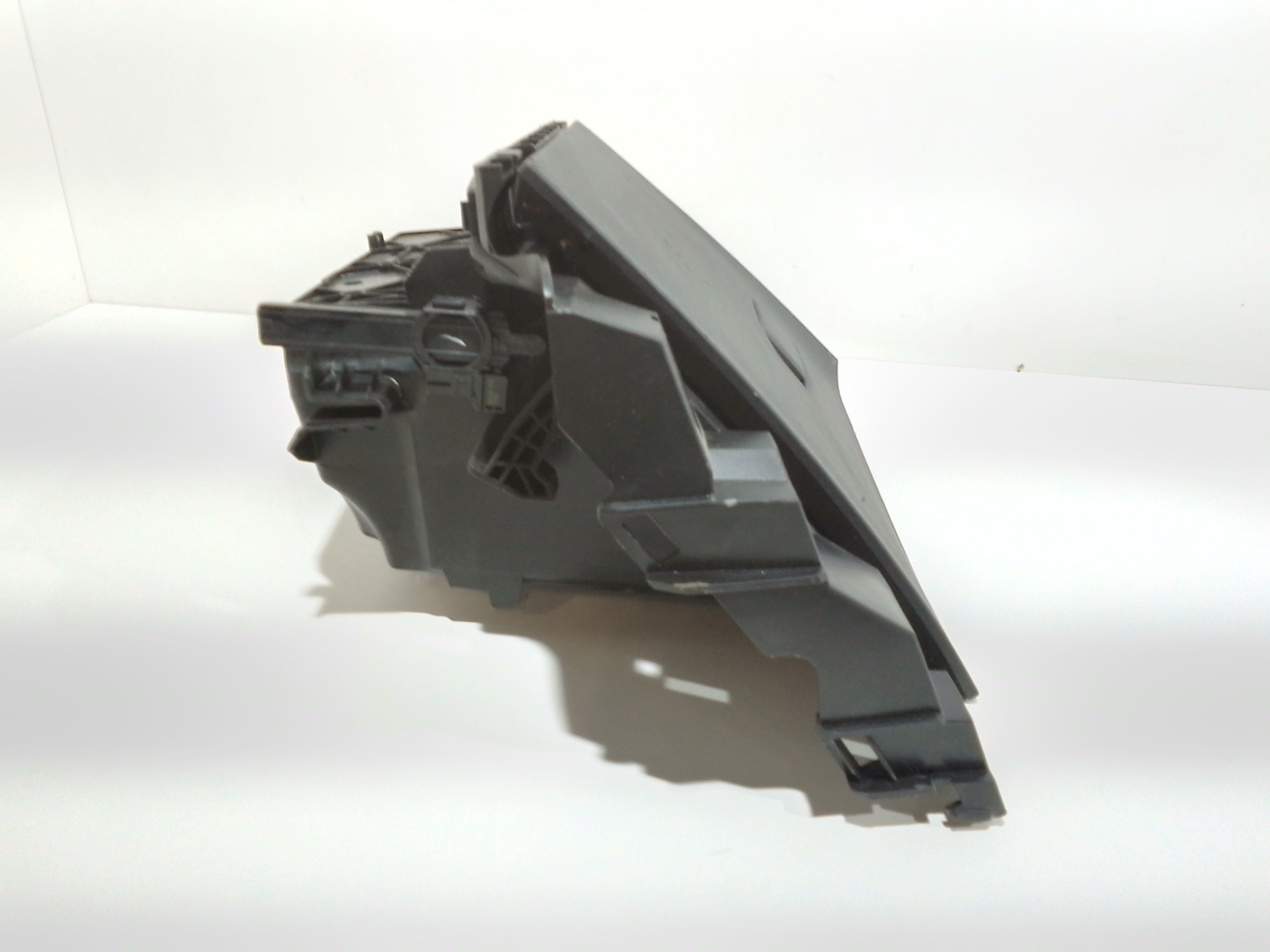 Cassetto porta oggetti per Maserati Levante Serie (16>) (2016 - In produzione)