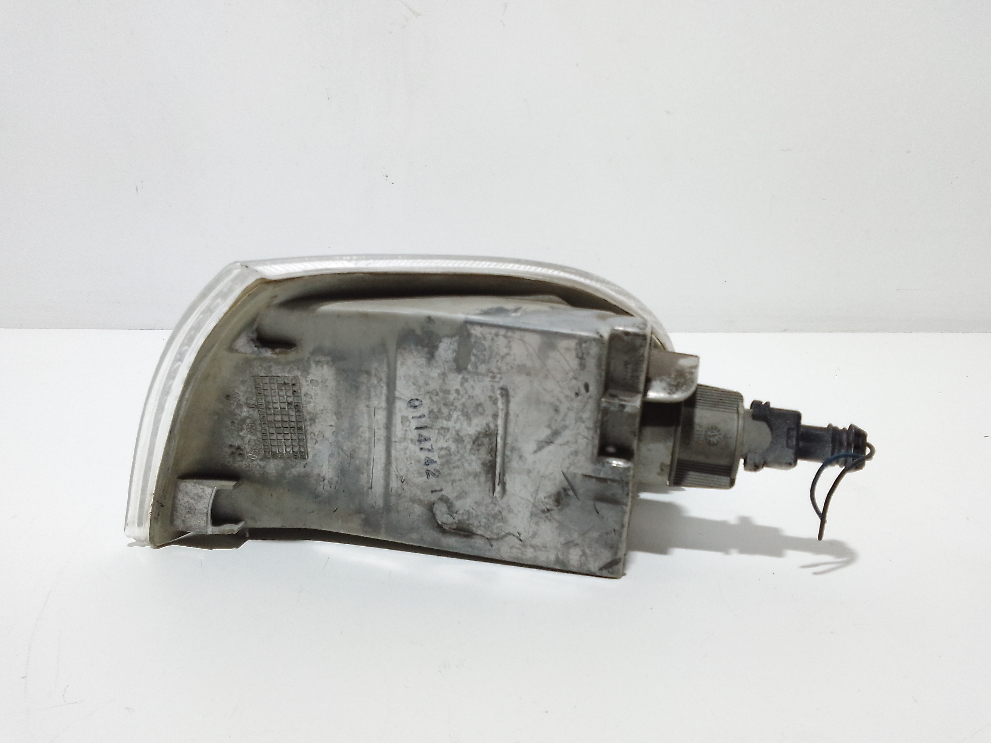 Freccia ant SX per Fiat Punto Berlina 5p (1993 - 1999)