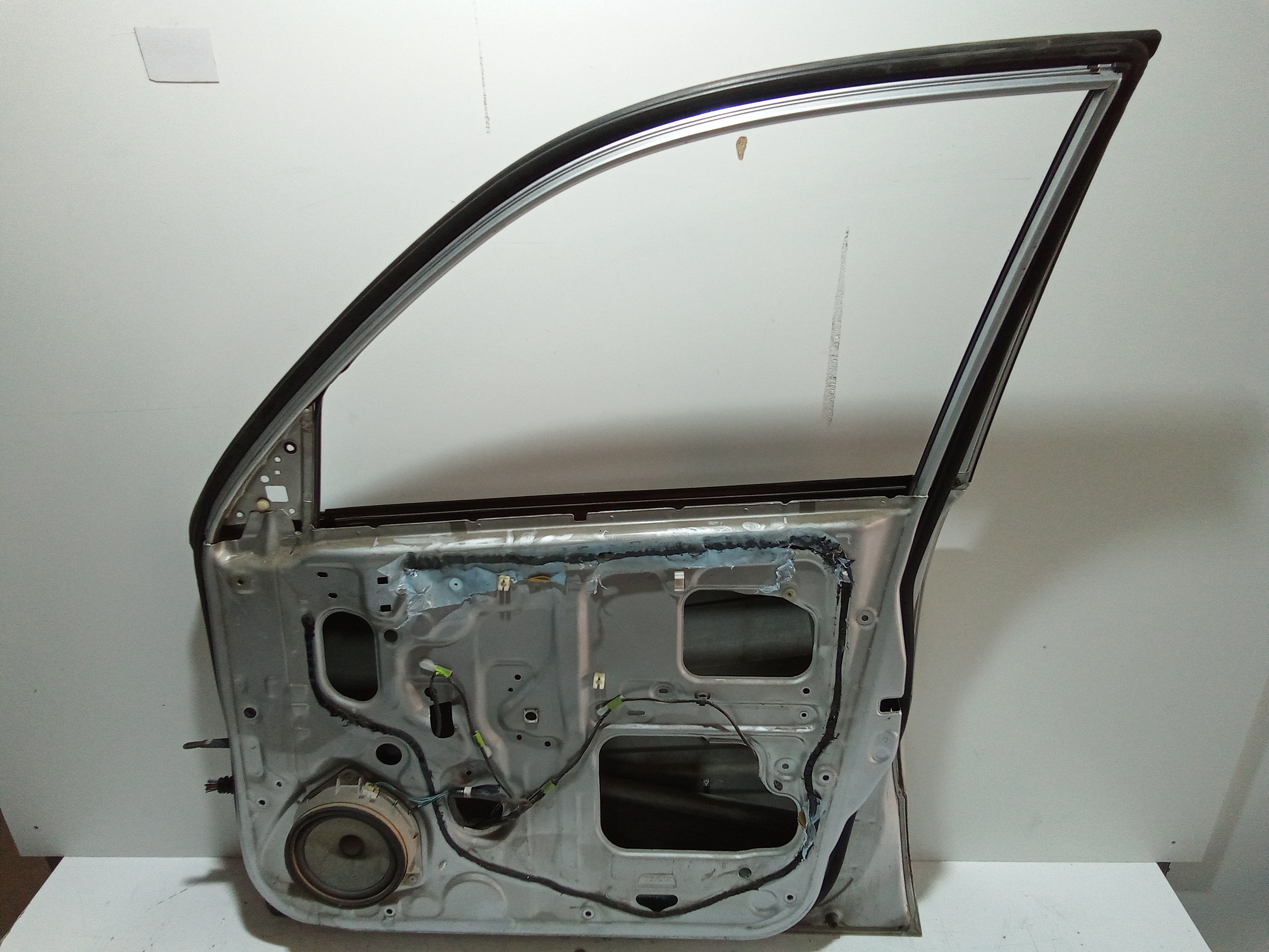 Portiera anteriore Destra per Toyota Rav4 3 Serie (2003 - 2005)