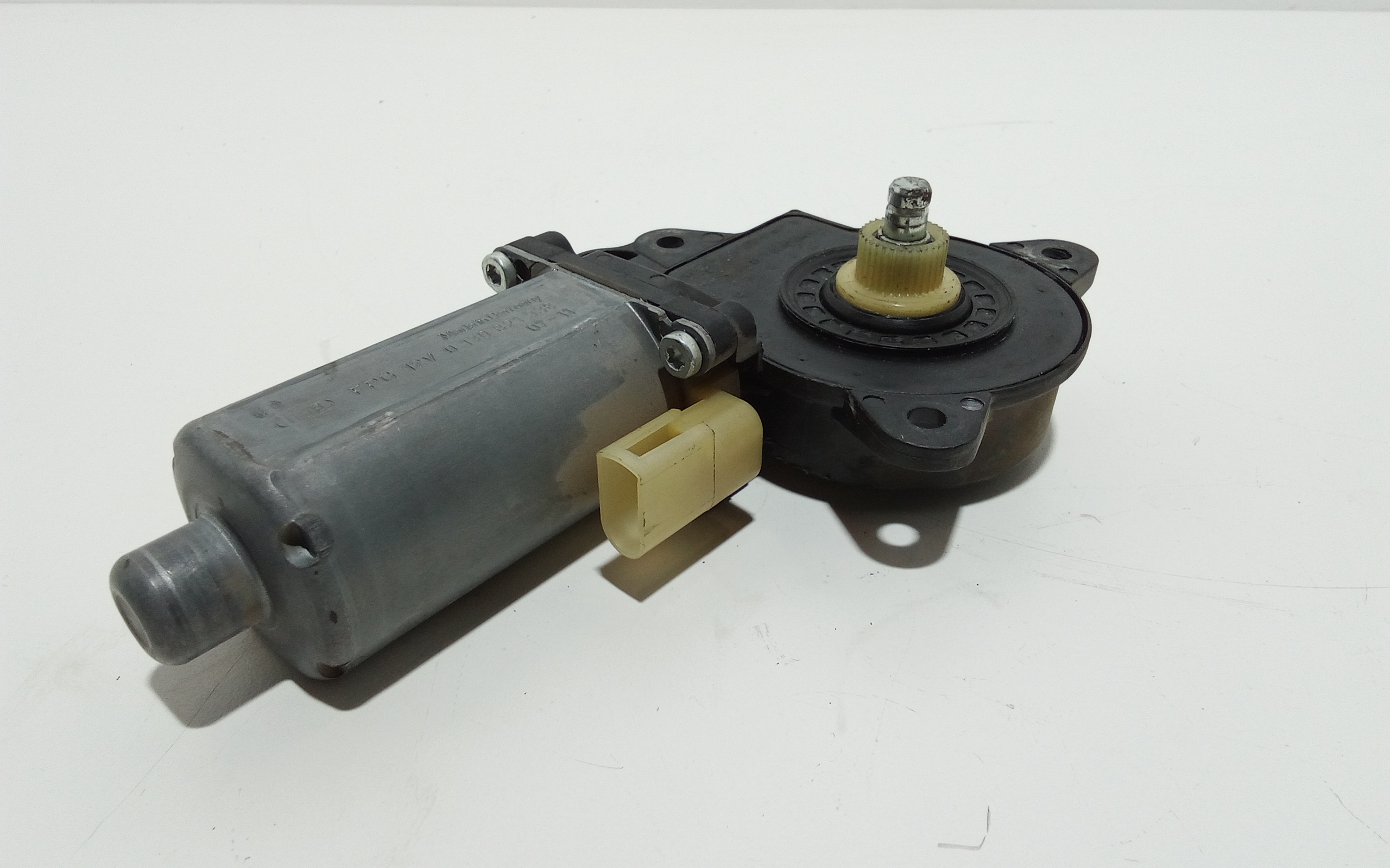 Motorino Alzavetro anteriore destra per Ford Fusion 2 Serie (2005 - 2009)