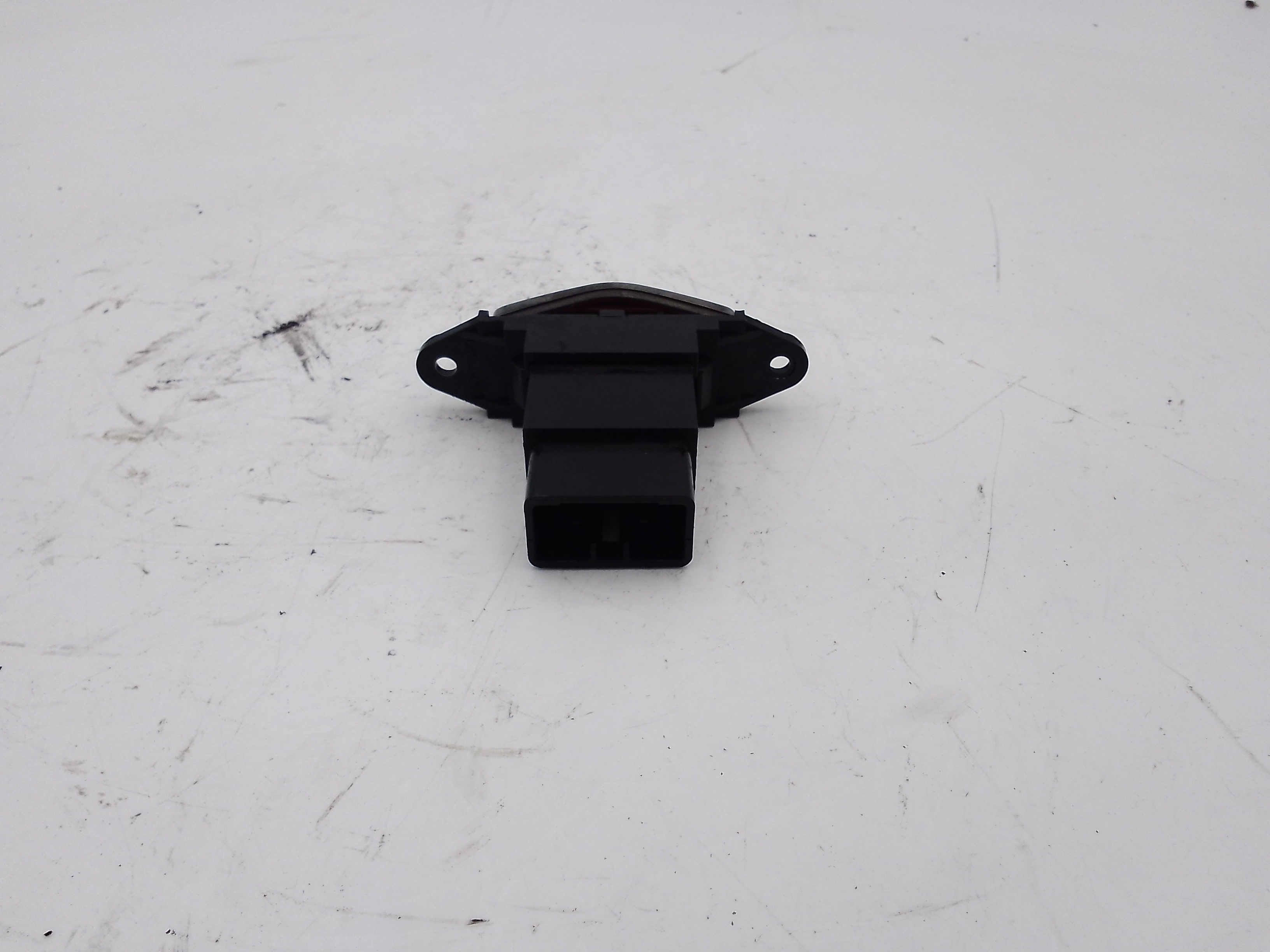 Pulsante luci di emergenza per Kia Carens 1 Serie (2002 - 2006)