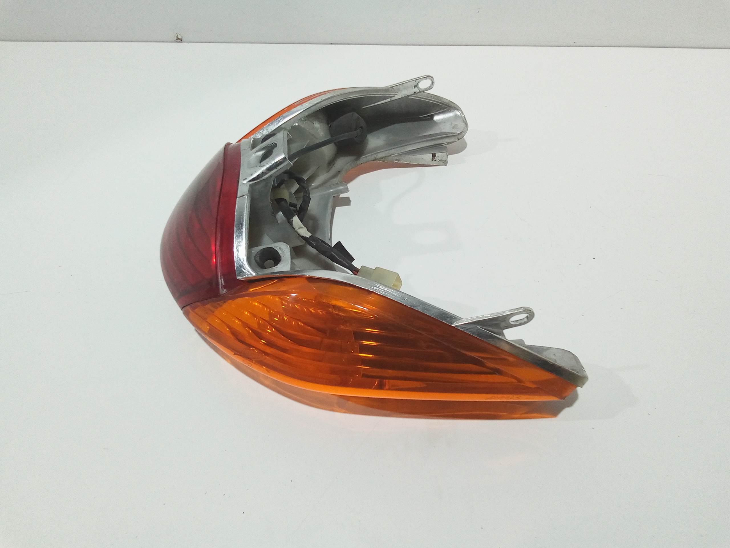 Stop posteriore per Honda @ 125cc (00>06) (2000 - 2006)