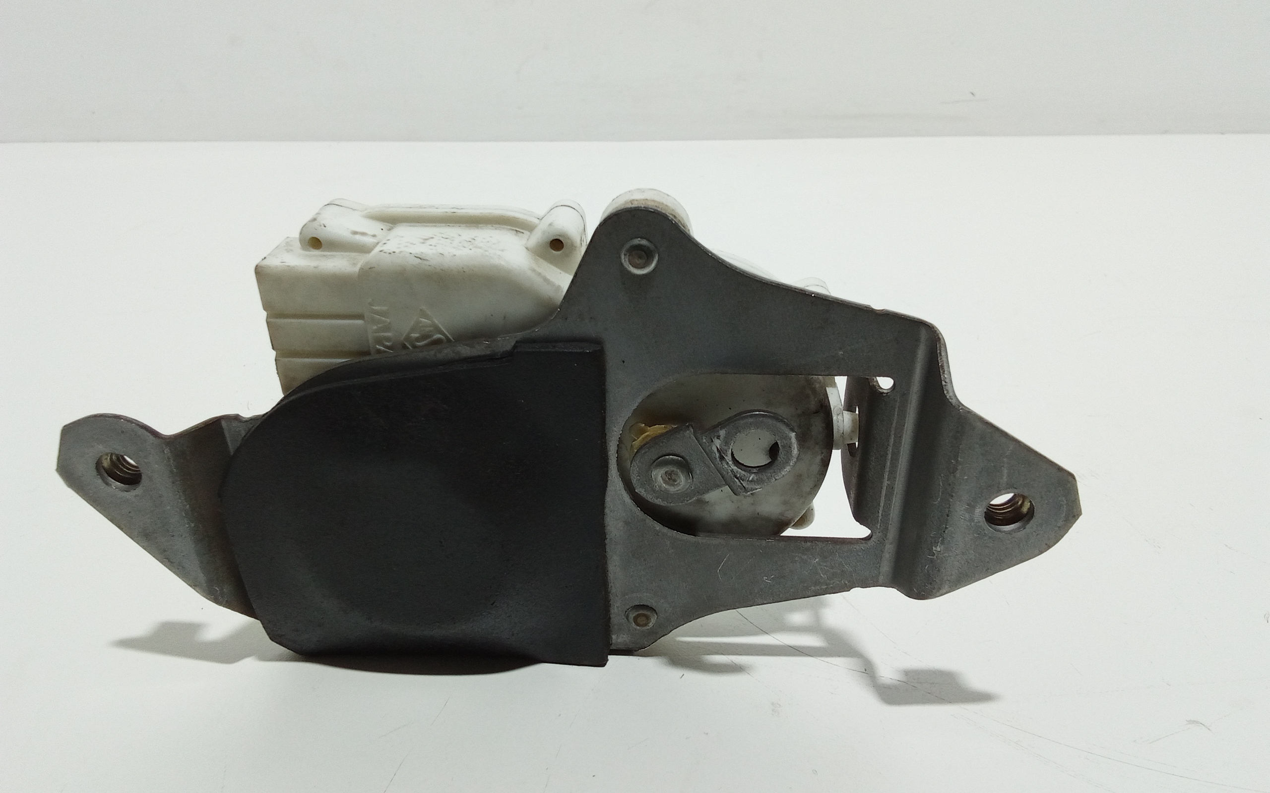 Motorino chiusura centralizzata per Mitsubishi Pajero Sport (1999 - In produzione)