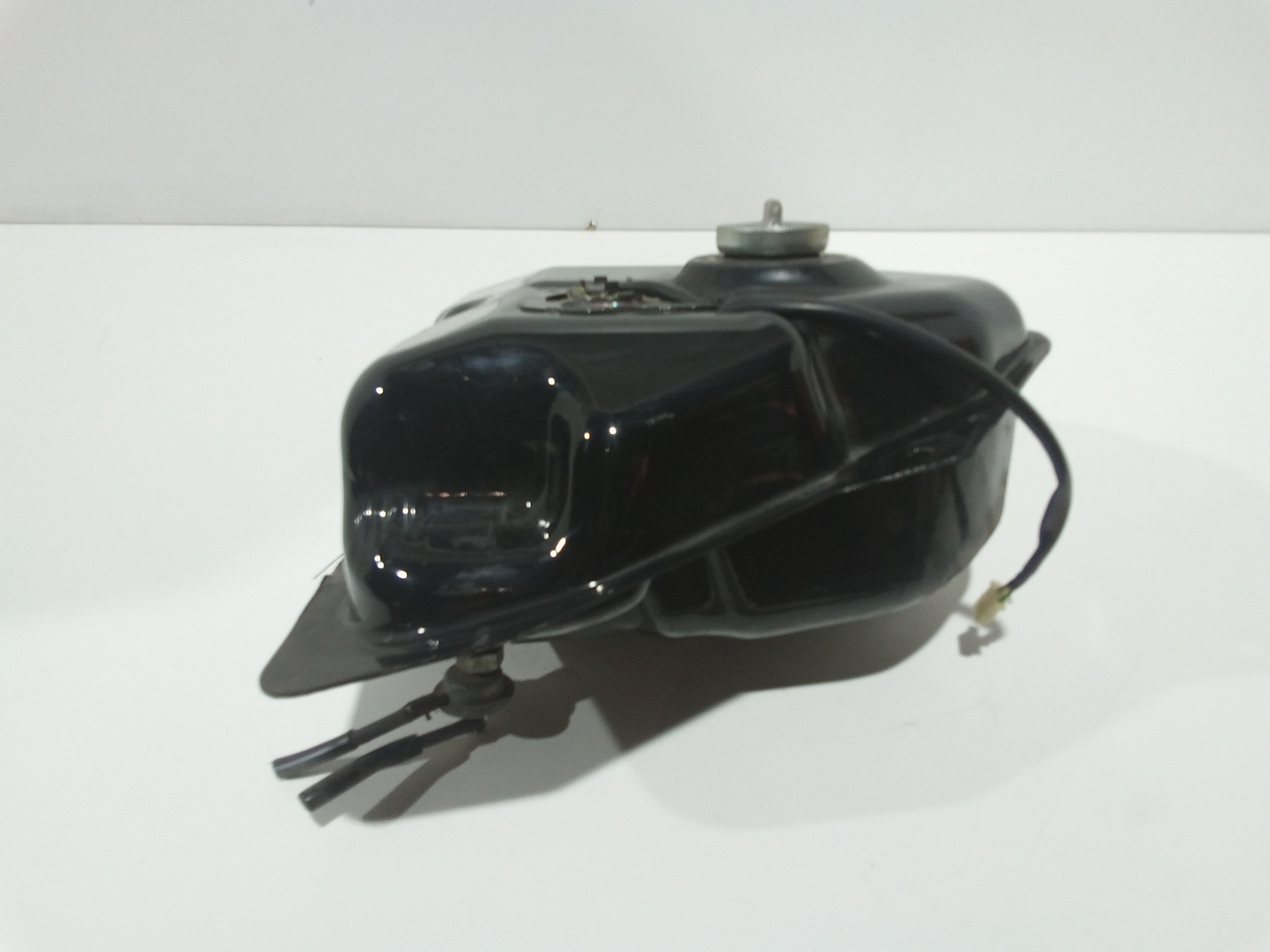 Serbatoio per Honda @ 125cc (00>06) (2000 - 2006)