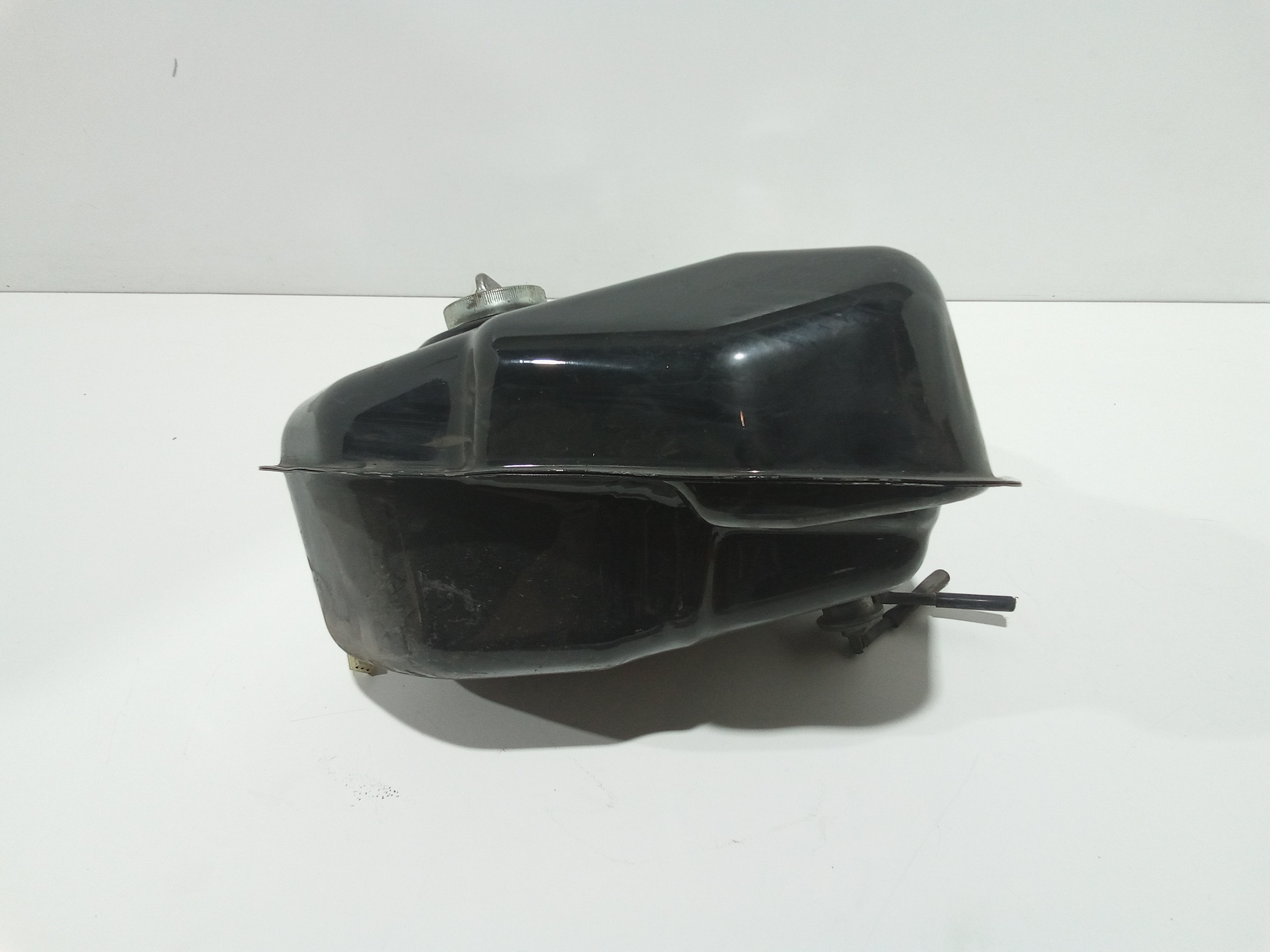 Serbatoio per Honda @ 125cc (00>06) (2000 - 2006)