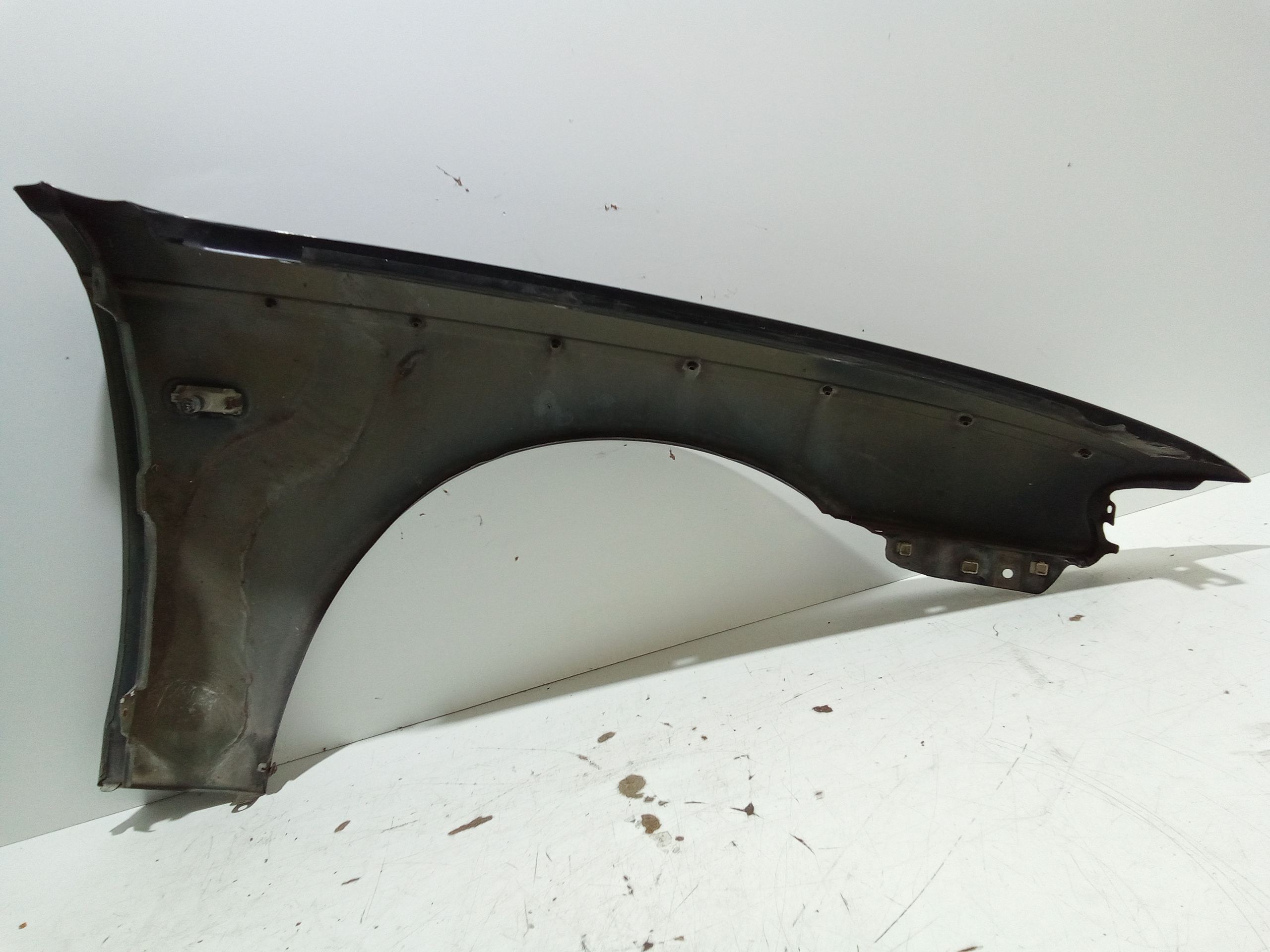 Parafango Anteriore Sinistro per MG ZT-T (2001 - 2005)