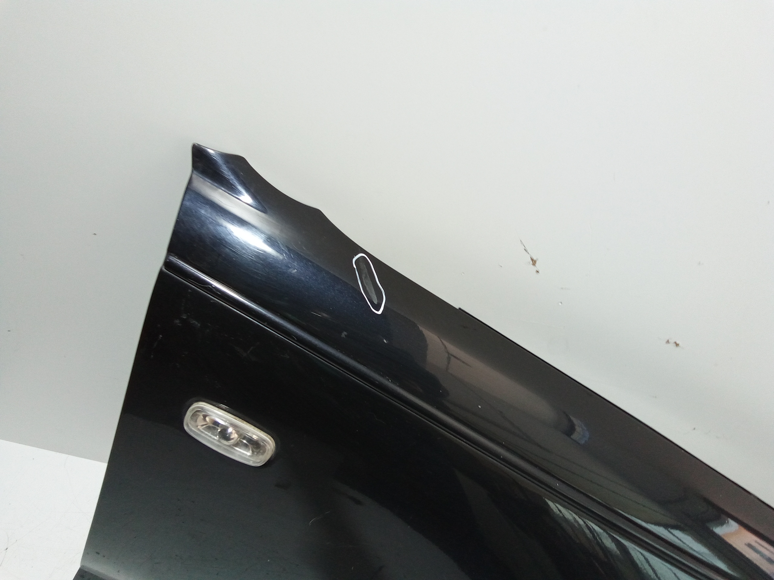 Parafango Anteriore Destro per MG ZT-T (2001 - 2005)